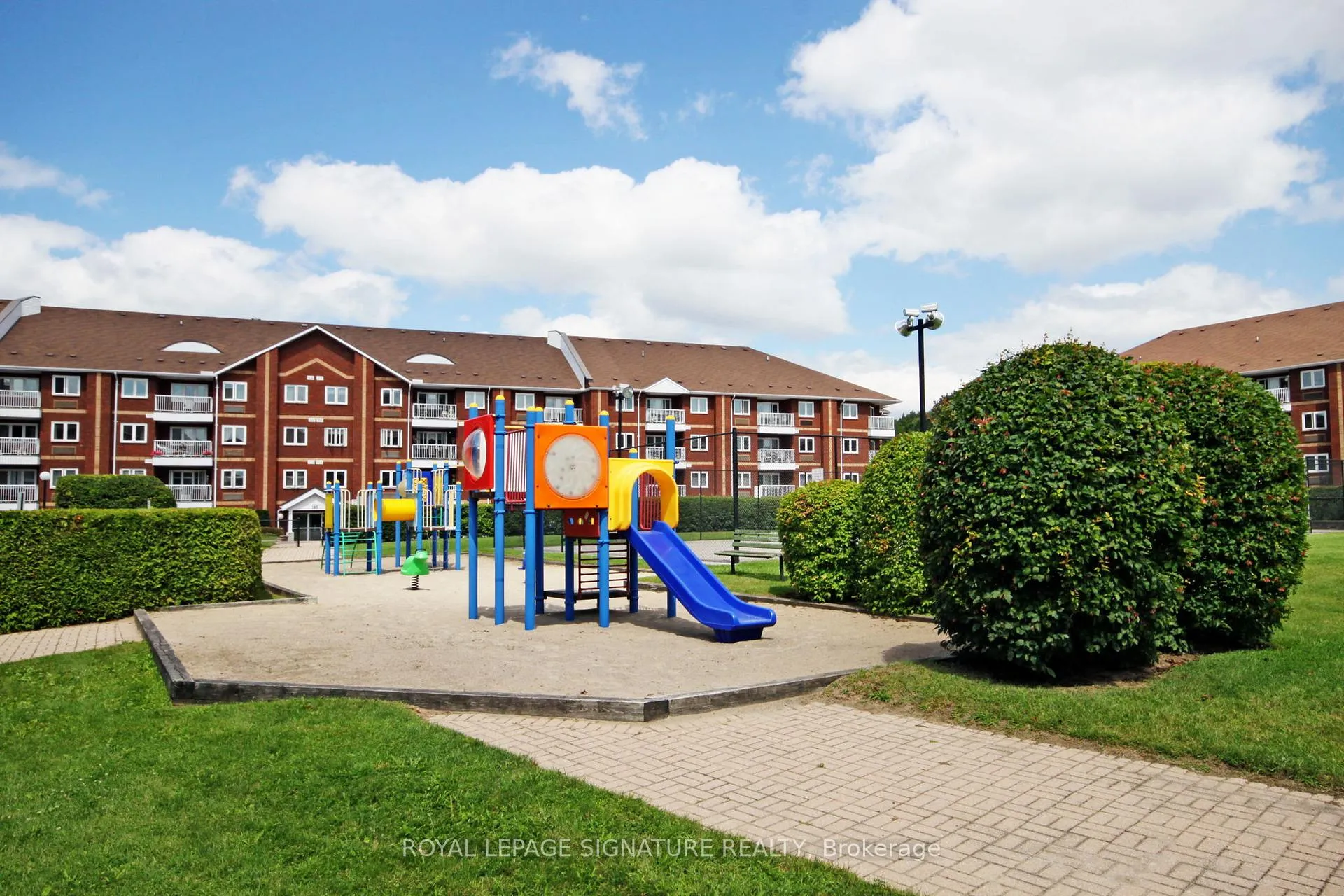 Photo 18 of Unit 217, 189 Lake Driveway, Ajax, South West — HOMEH