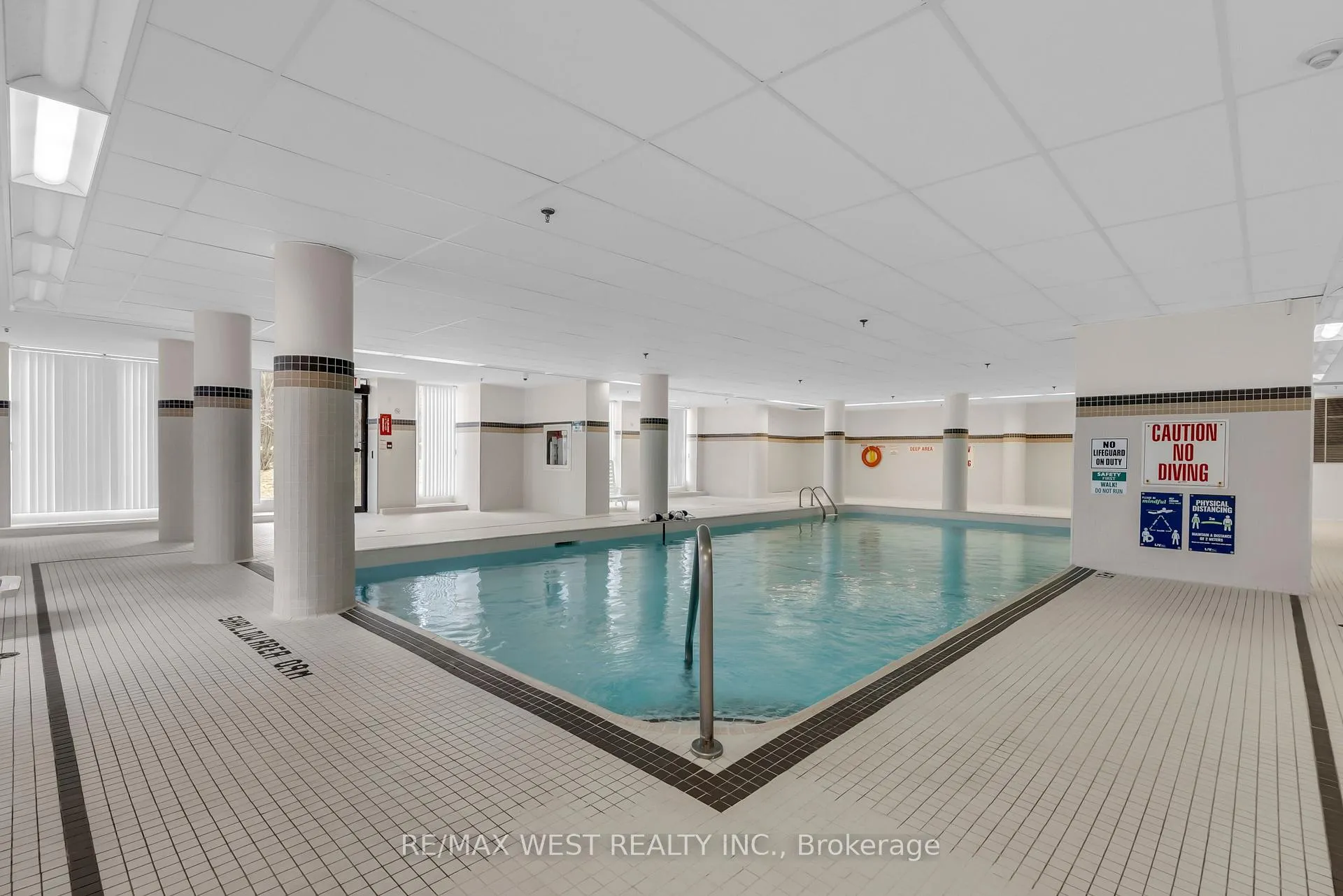 Photo 40 of Unit 1403, 5 Rowntree Road, Etobicoke, Mount Olive-Silverstone-Jamestown — HOMEH