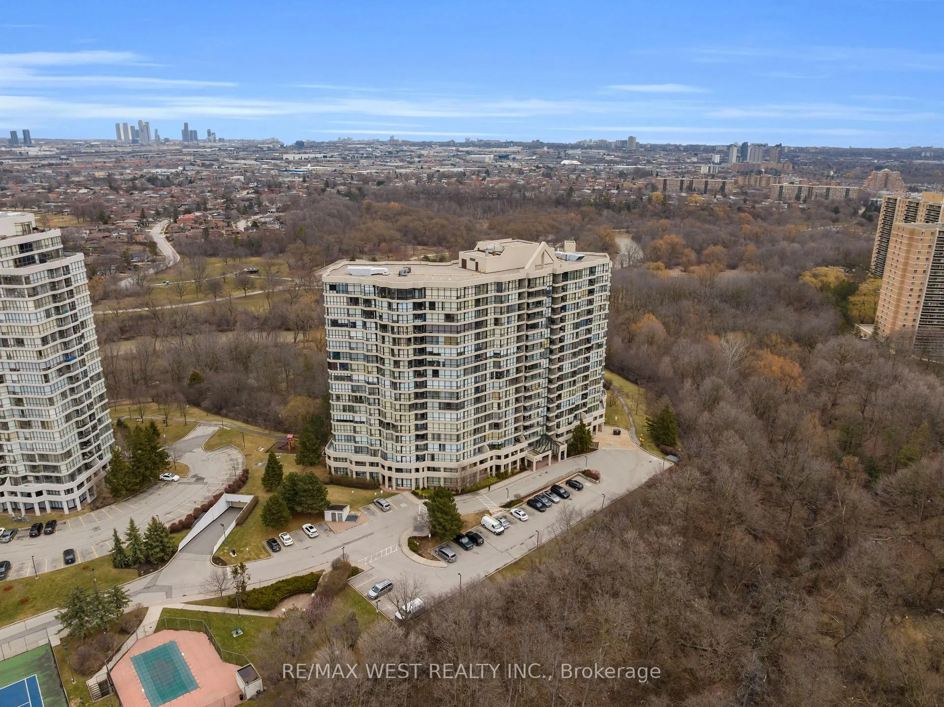Photo 50 of Unit 1403, 5 Rowntree Road, Etobicoke, Mount Olive-Silverstone-Jamestown — HOMEH