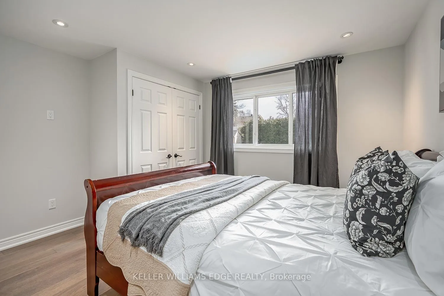 Photo 21 of 3270 Spruce Avenue, Burlington, Roseland — HOMEH
