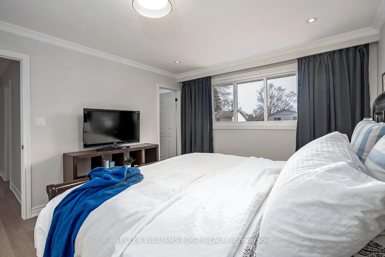 Photo 24 of 3270 Spruce Avenue, Burlington, Roseland — HOMEH