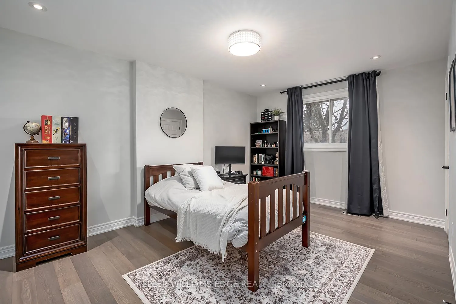 Photo 29 of 3270 Spruce Avenue, Burlington, Roseland — HOMEH