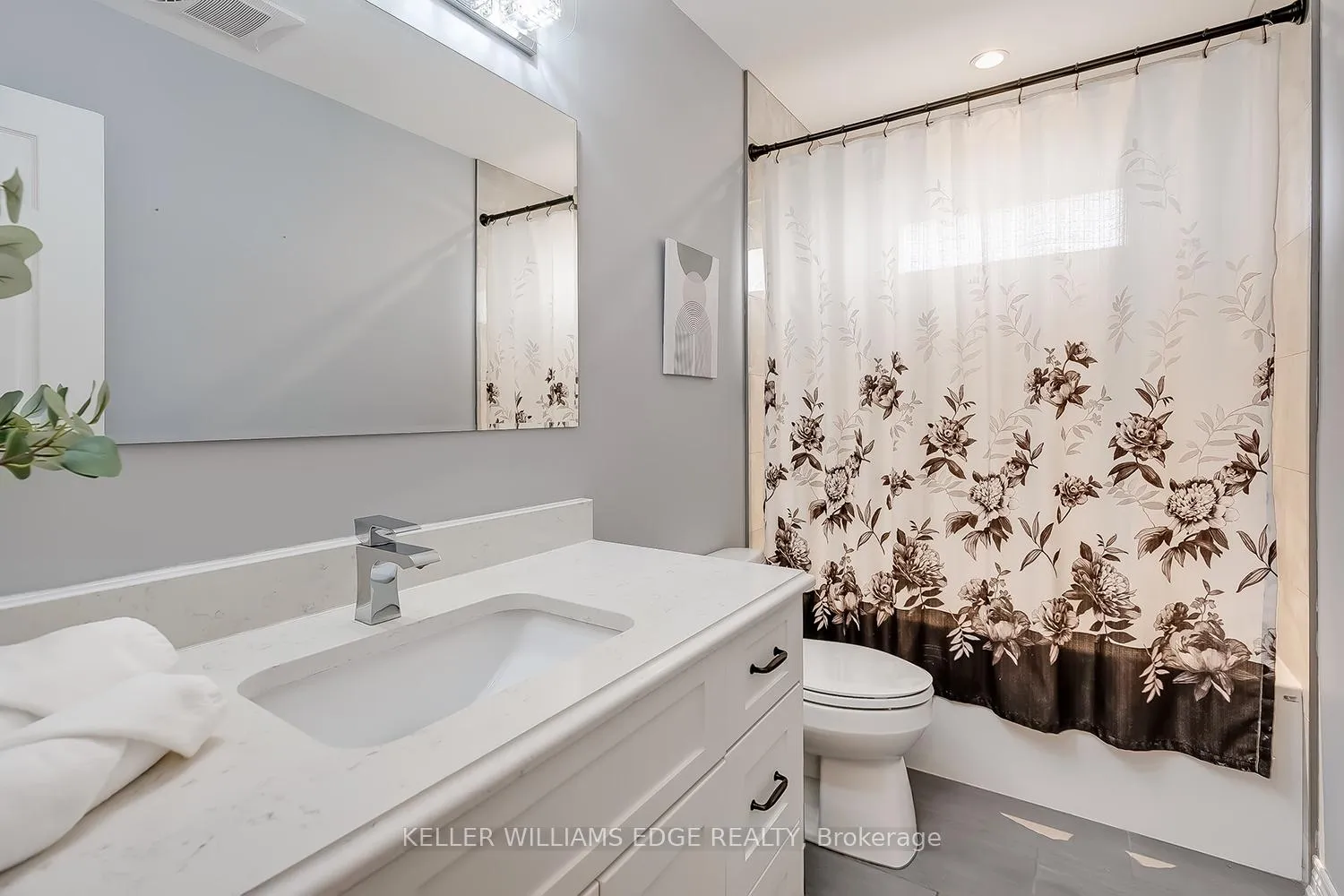 Photo 31 of 3270 Spruce Avenue, Burlington, Roseland — HOMEH