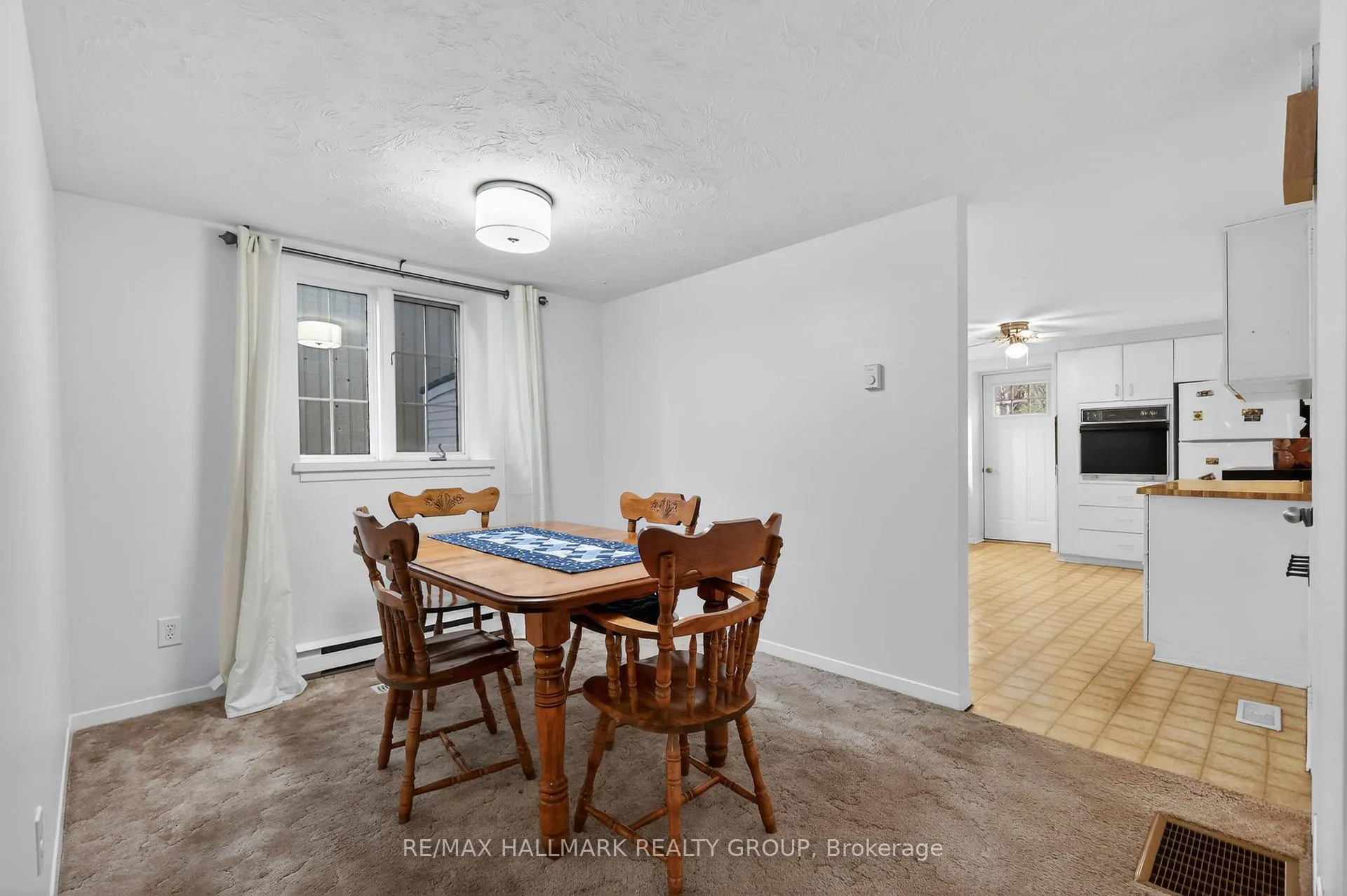 Photo 11 of 30 Findlay Street, McNab/Braeside, Mcnab/Braeside Twps — HOMEH