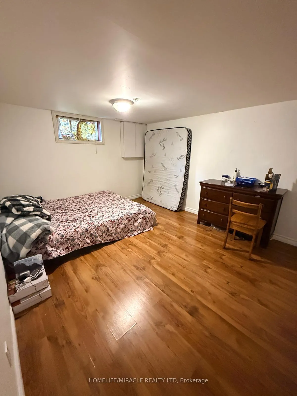 Photo 13 of 20 Weston Road, St. Catharines, Western Hill — HOMEH