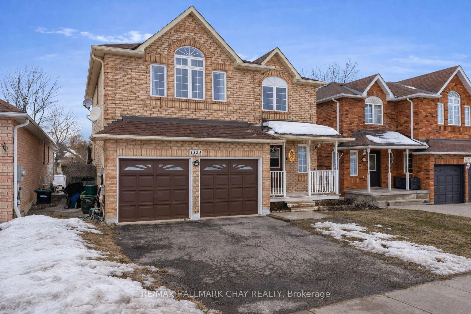 Photo 2 of 1324 Forest Street, Innisfil, Alcona — HOMEH