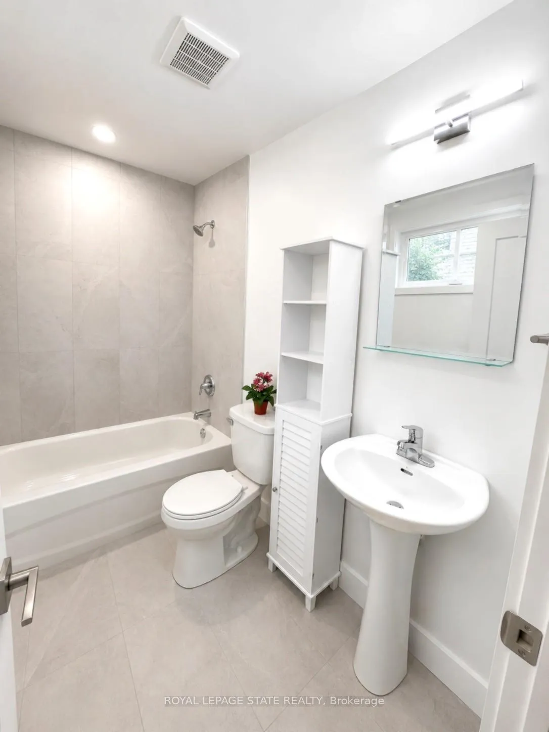 Photo 12 of Unit 115, 6638 Mcleod Road, Niagara Falls, Oldfield — HOMEH