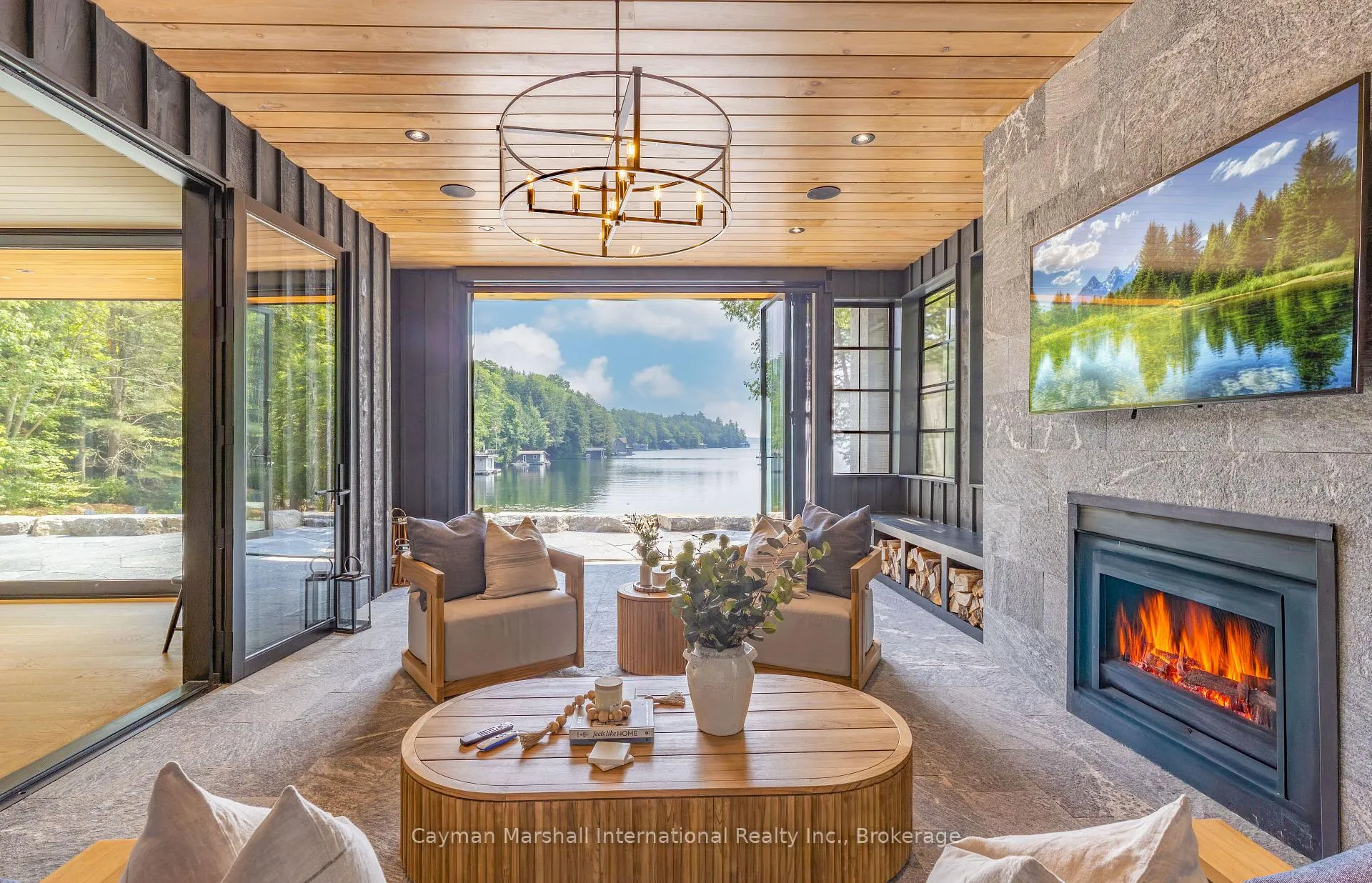 Photo 2 of 1002 Murphy Road, Muskoka Lakes, Medora — HOMEH