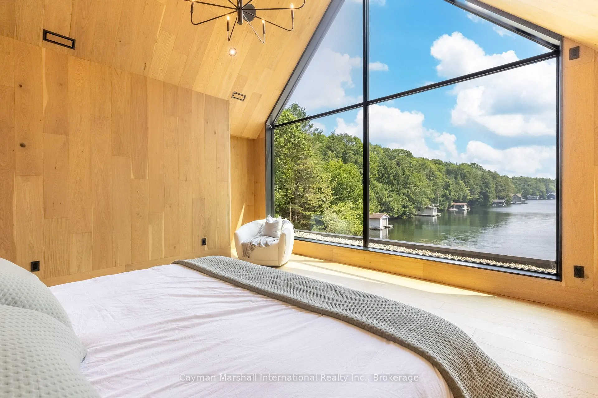 Photo 21 of 1002 Murphy Road, Muskoka Lakes, Medora — HOMEH