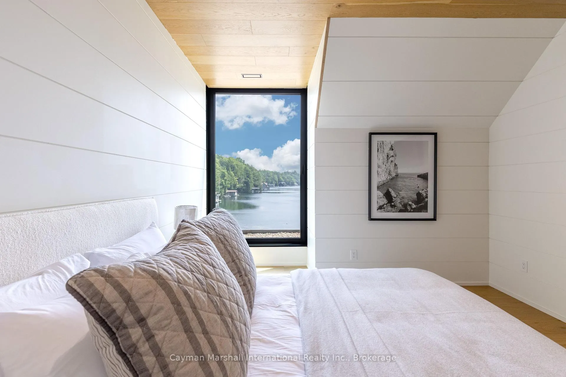 Photo 29 of 1002 Murphy Road, Muskoka Lakes, Medora — HOMEH