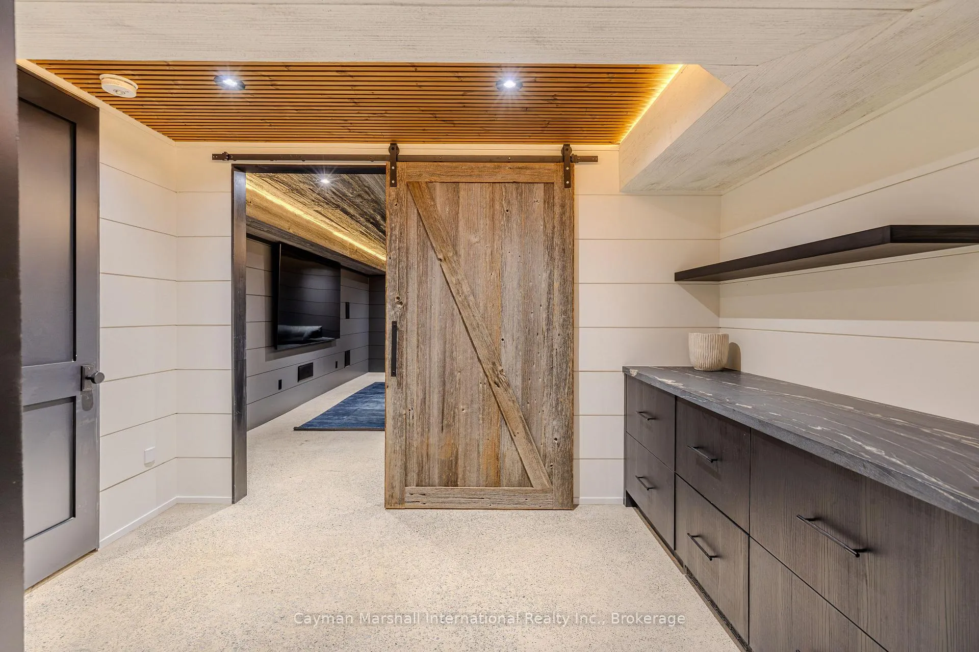 Photo 36 of 1002 Murphy Road, Muskoka Lakes, Medora — HOMEH