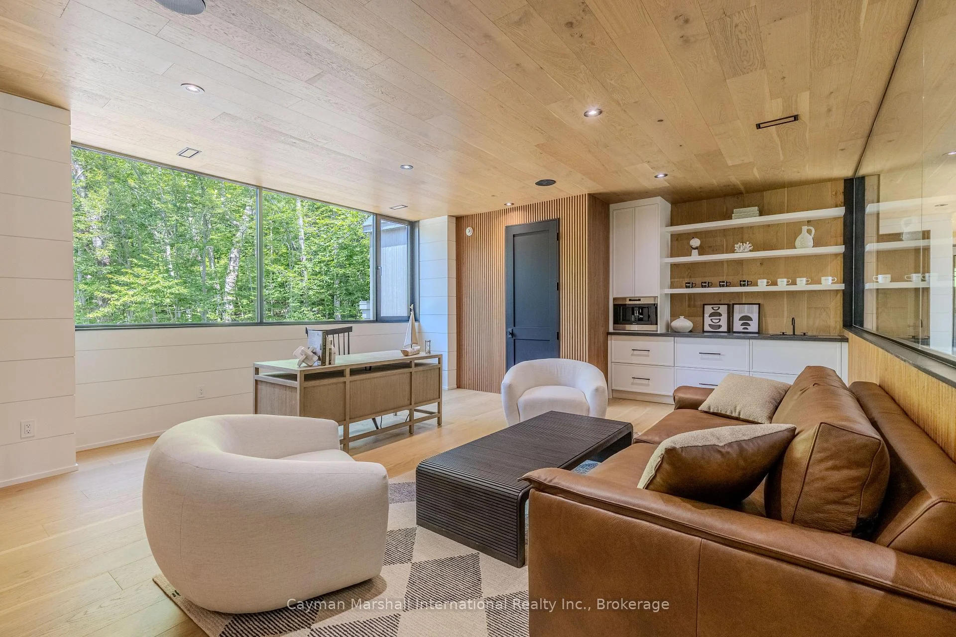Photo 31 of 1002 Murphy Road, Muskoka Lakes, Medora — HOMEH