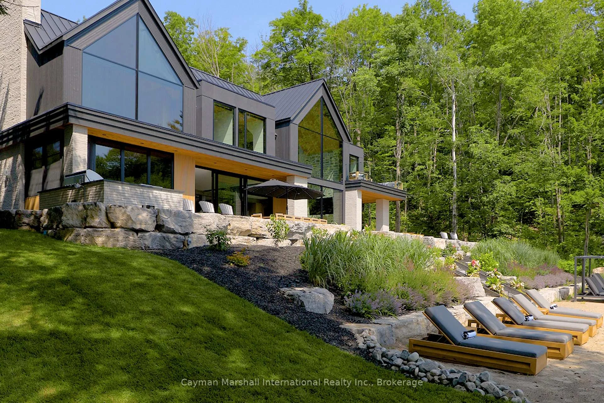 Photo 40 of 1002 Murphy Road, Muskoka Lakes, Medora — HOMEH