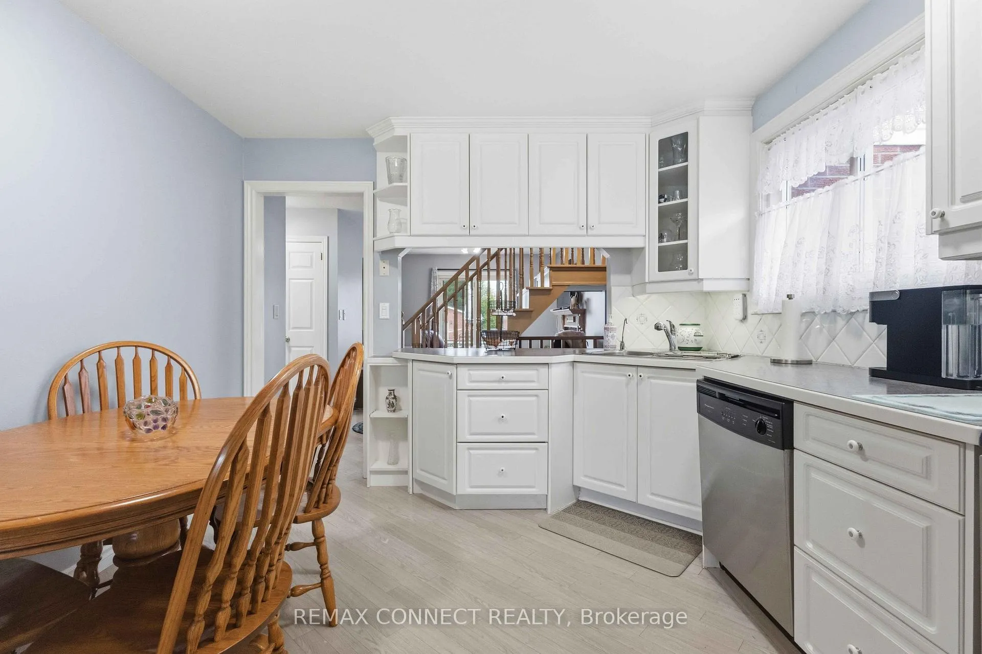 Photo 12 of 1805 Woodview Avenue, Pickering, Highbush — HOMEH
