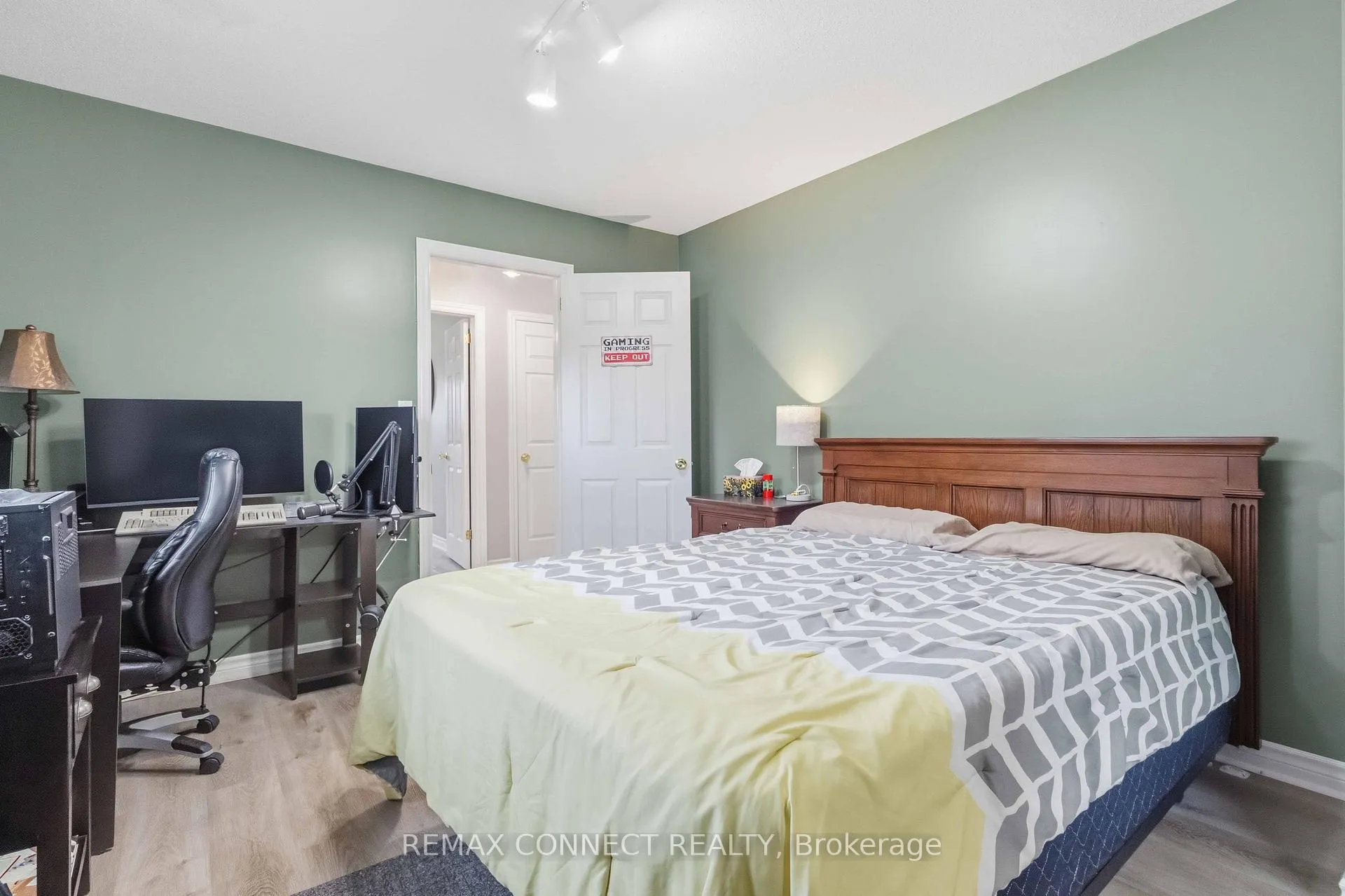 Photo 19 of 1805 Woodview Avenue, Pickering, Highbush — HOMEH