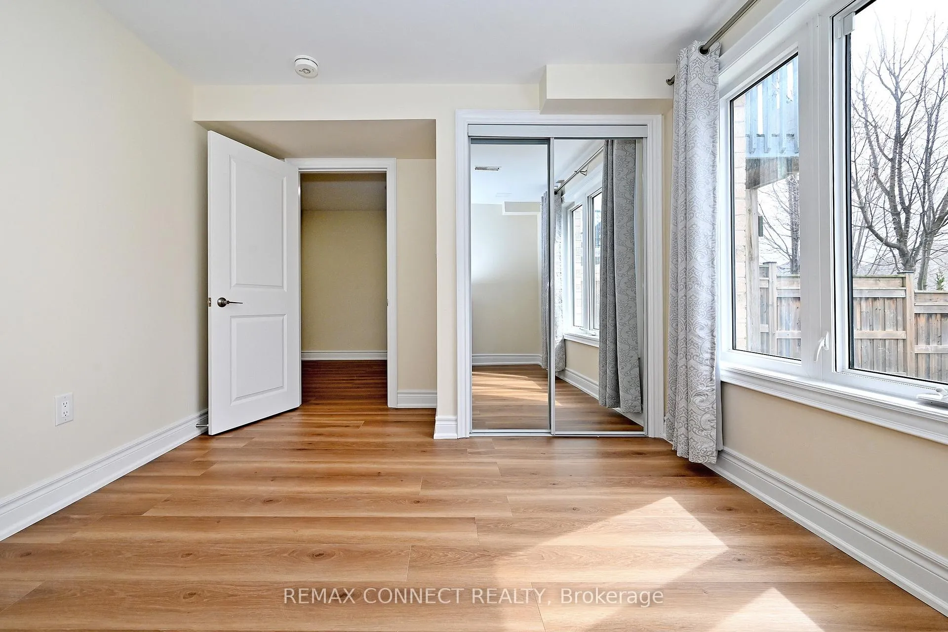 Photo 25 of 1788 Shelburne Street, Oshawa, Samac — HOMEH