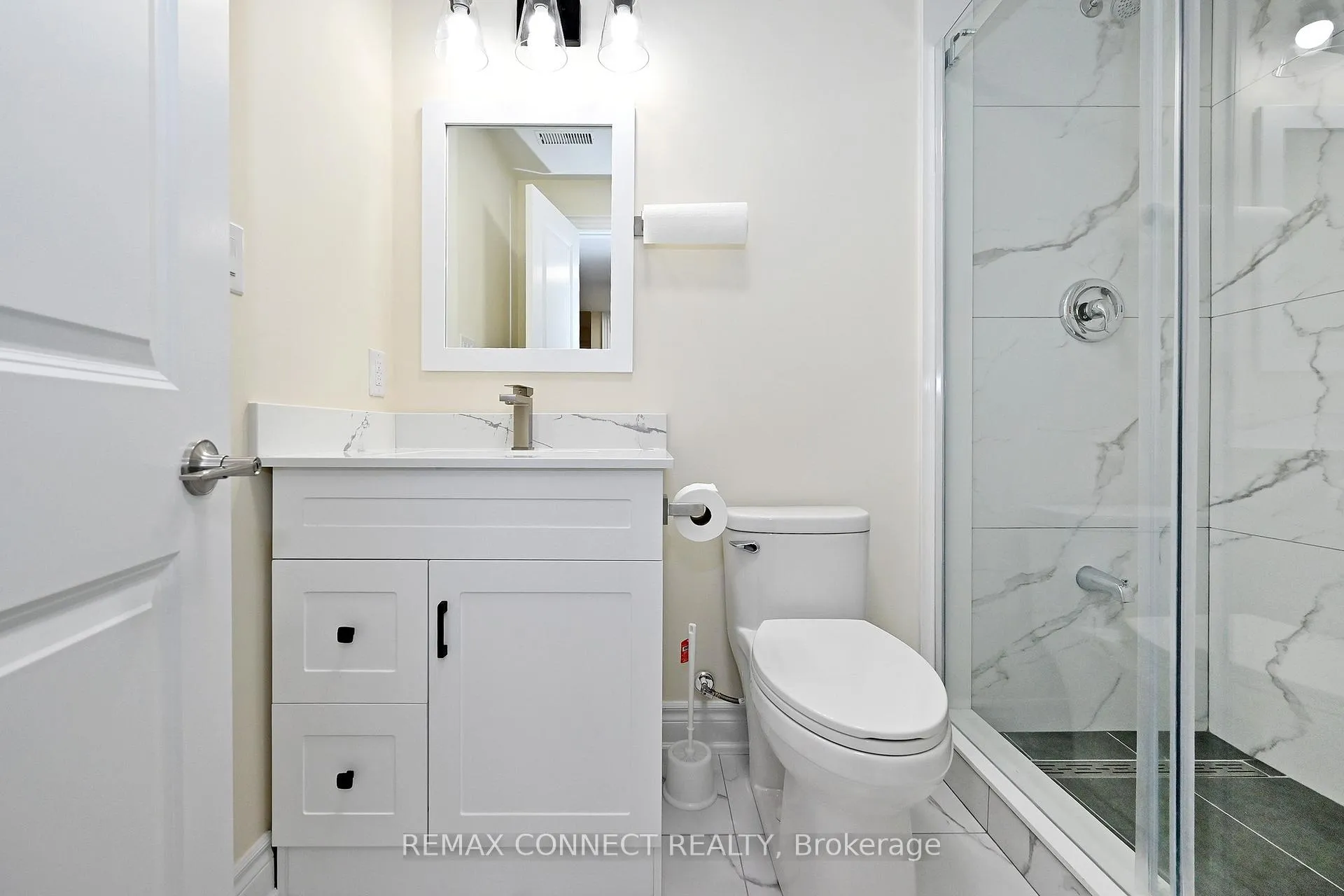 Photo 33 of 1788 Shelburne Street, Oshawa, Samac — HOMEH