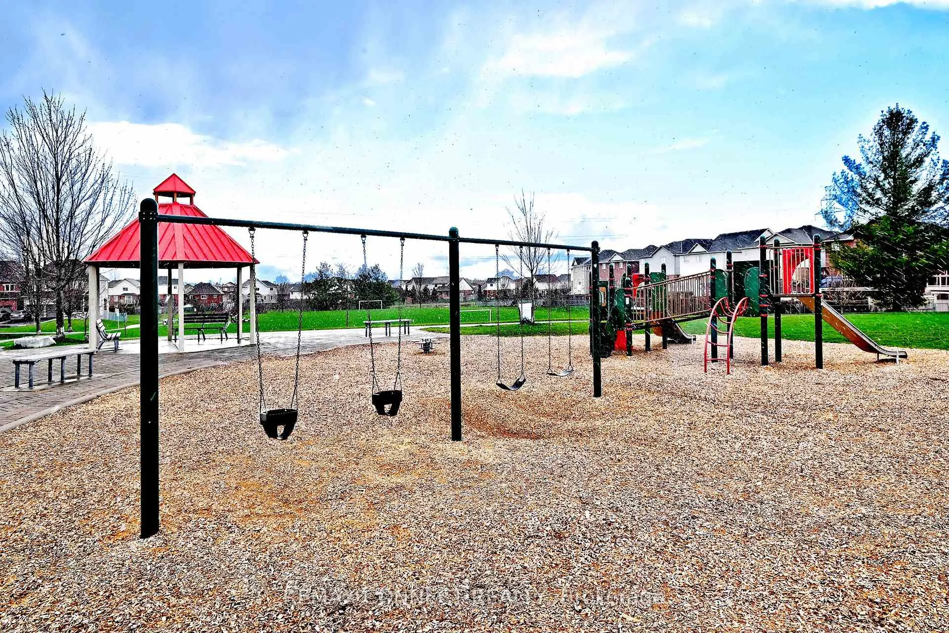 Photo 46 of 1788 Shelburne Street, Oshawa, Samac — HOMEH