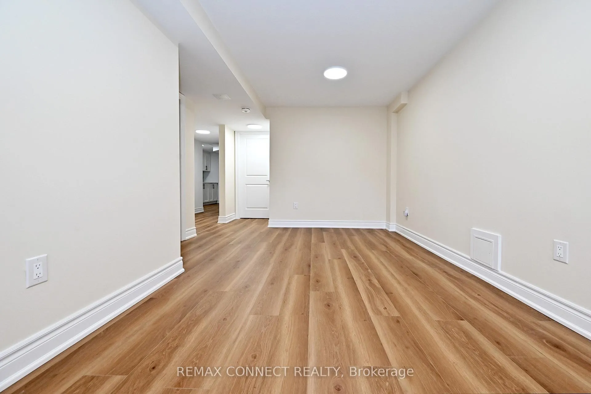 Photo 49 of 1788 Shelburne Street, Oshawa, Samac — HOMEH
