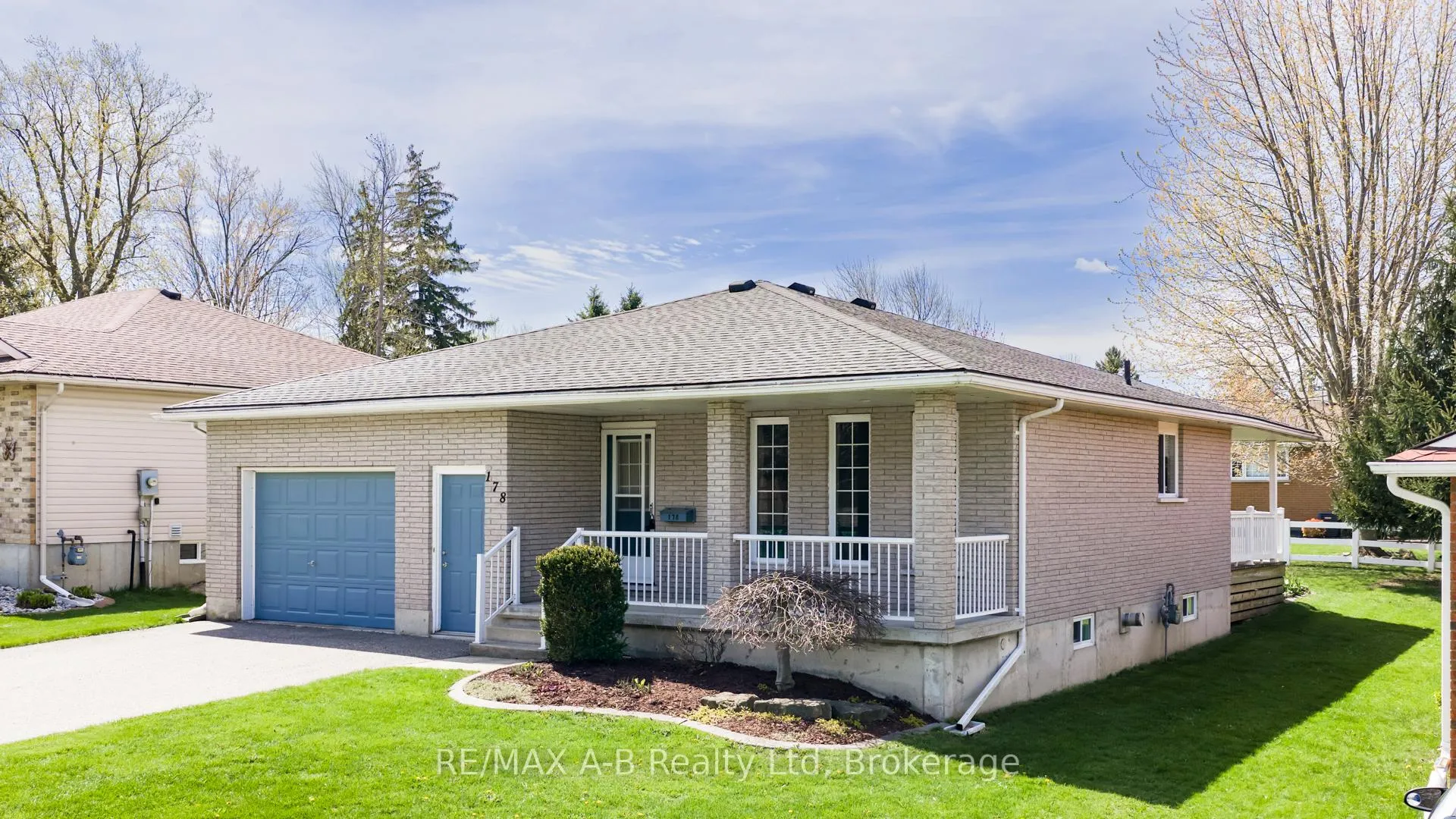 Photo 2 of 178 Toronto Street E, West Perth, Mitchell — HOMEH