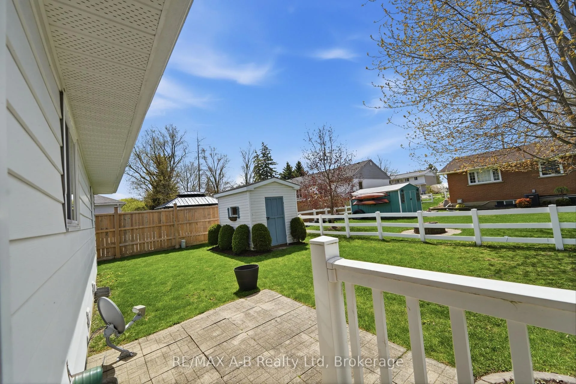 Photo 34 of 178 Toronto Street E, West Perth, Mitchell — HOMEH