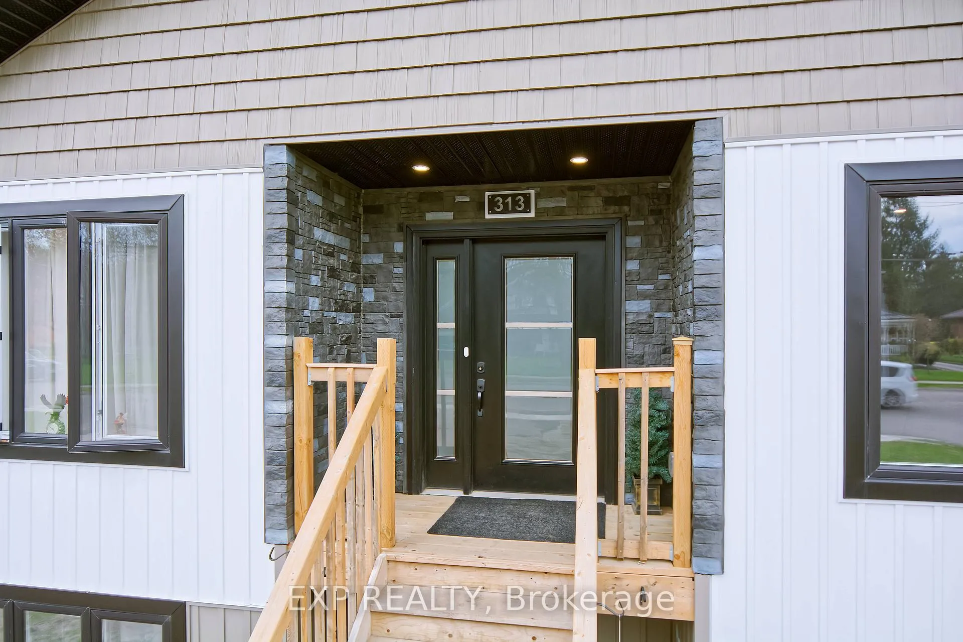 Photo 5 of 313 John Street S, Aylmer — HOMEH