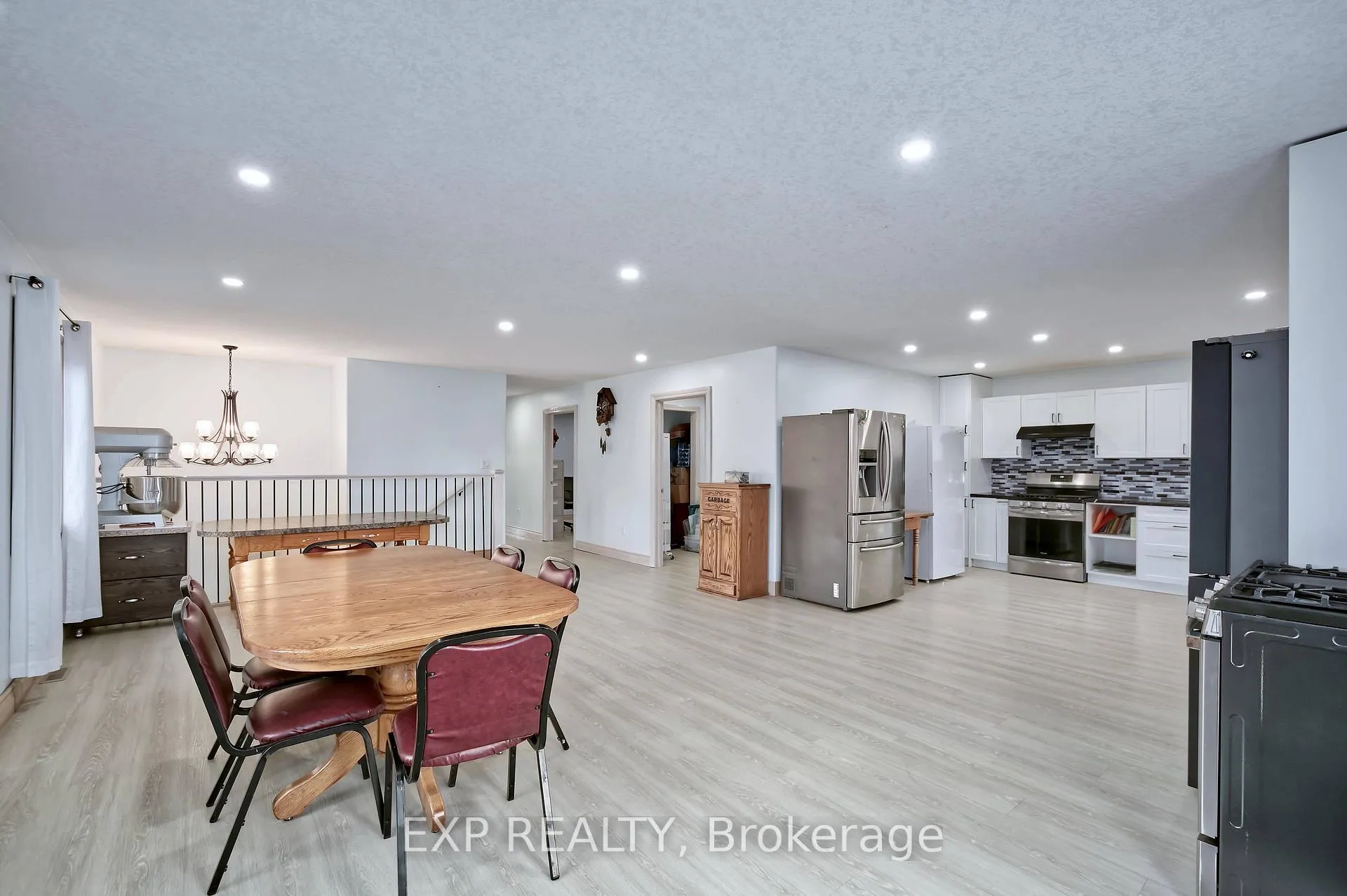 Photo 10 of 313 John Street S, Aylmer — HOMEH