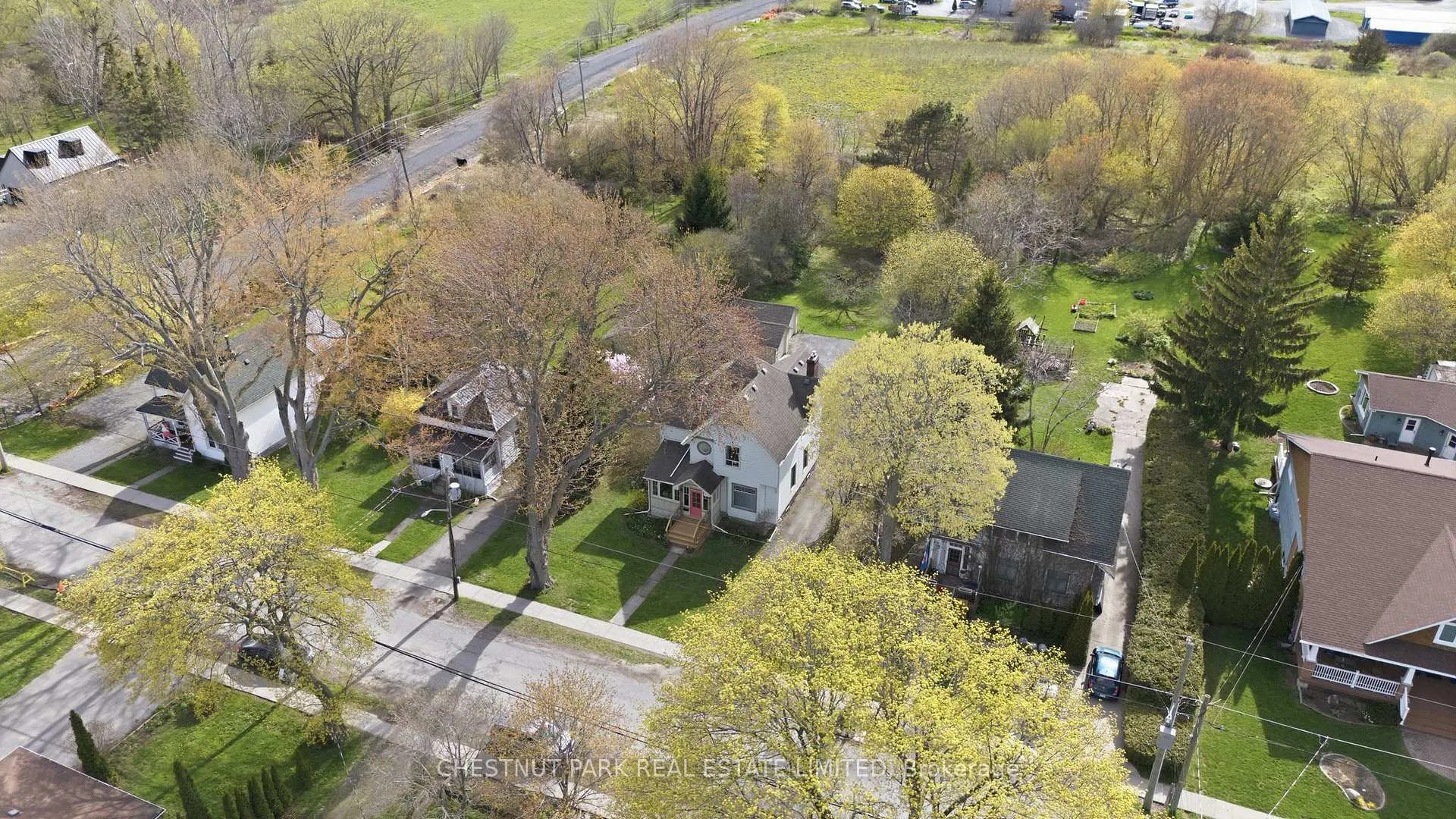 Photo 34 of 62 Consecon Street, Prince Edward County, Wellington Ward — HOMEH