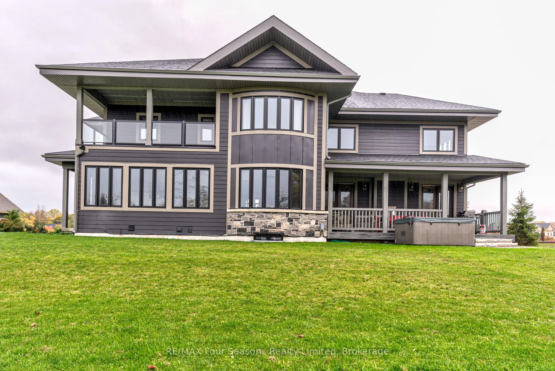 Photo 56 of 9 Windrose Valley Boulevard, Clearview, Rural Clearview — HOMEH