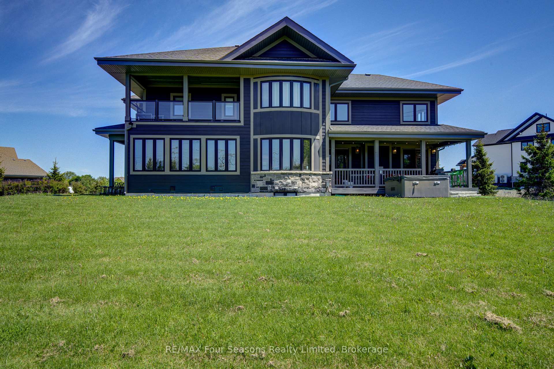 Photo 44 of 9 Windrose Valley Boulevard, Clearview, Rural Clearview — HOMEH