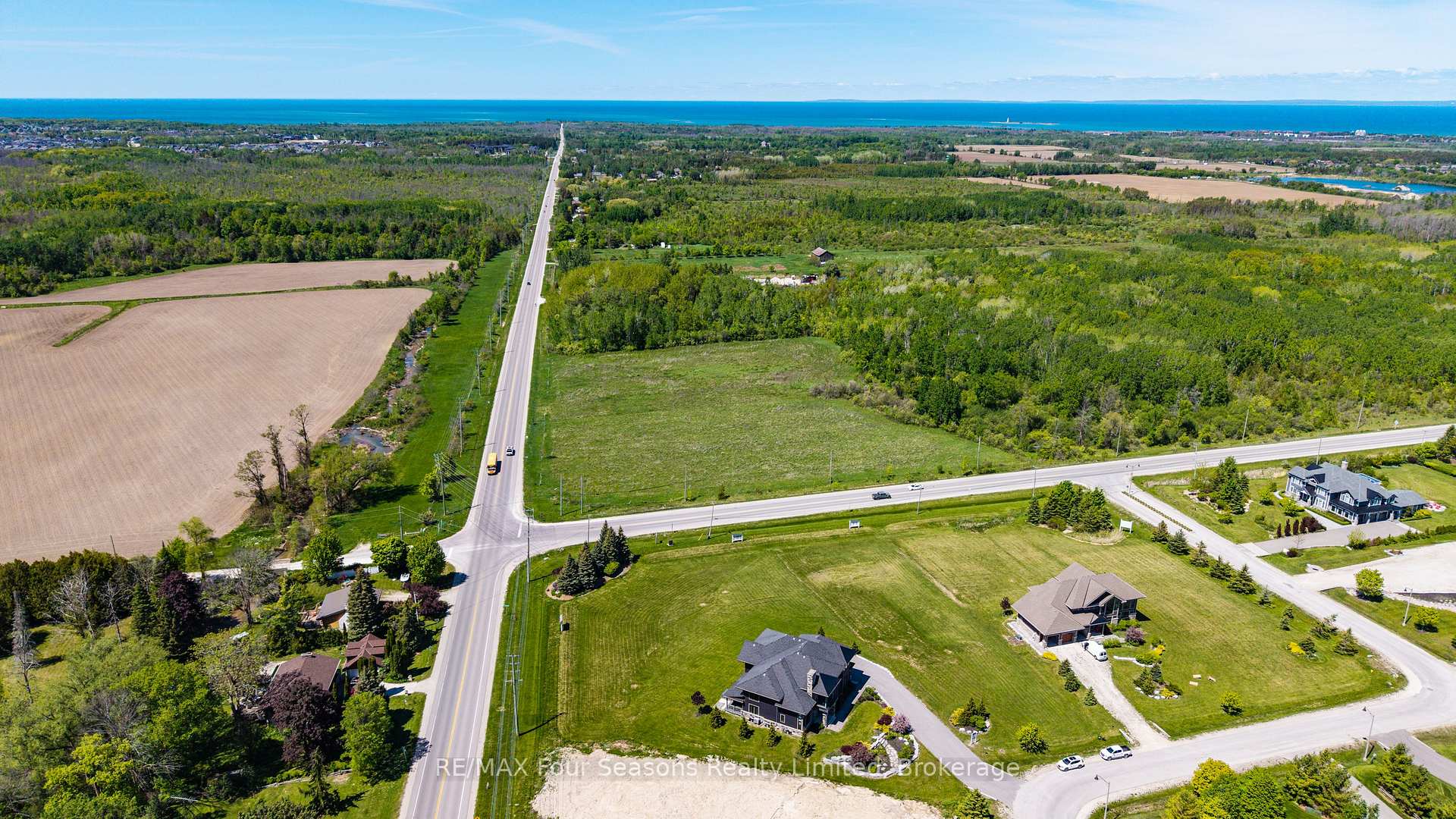 Photo 49 of 9 Windrose Valley Boulevard, Clearview, Rural Clearview — HOMEH