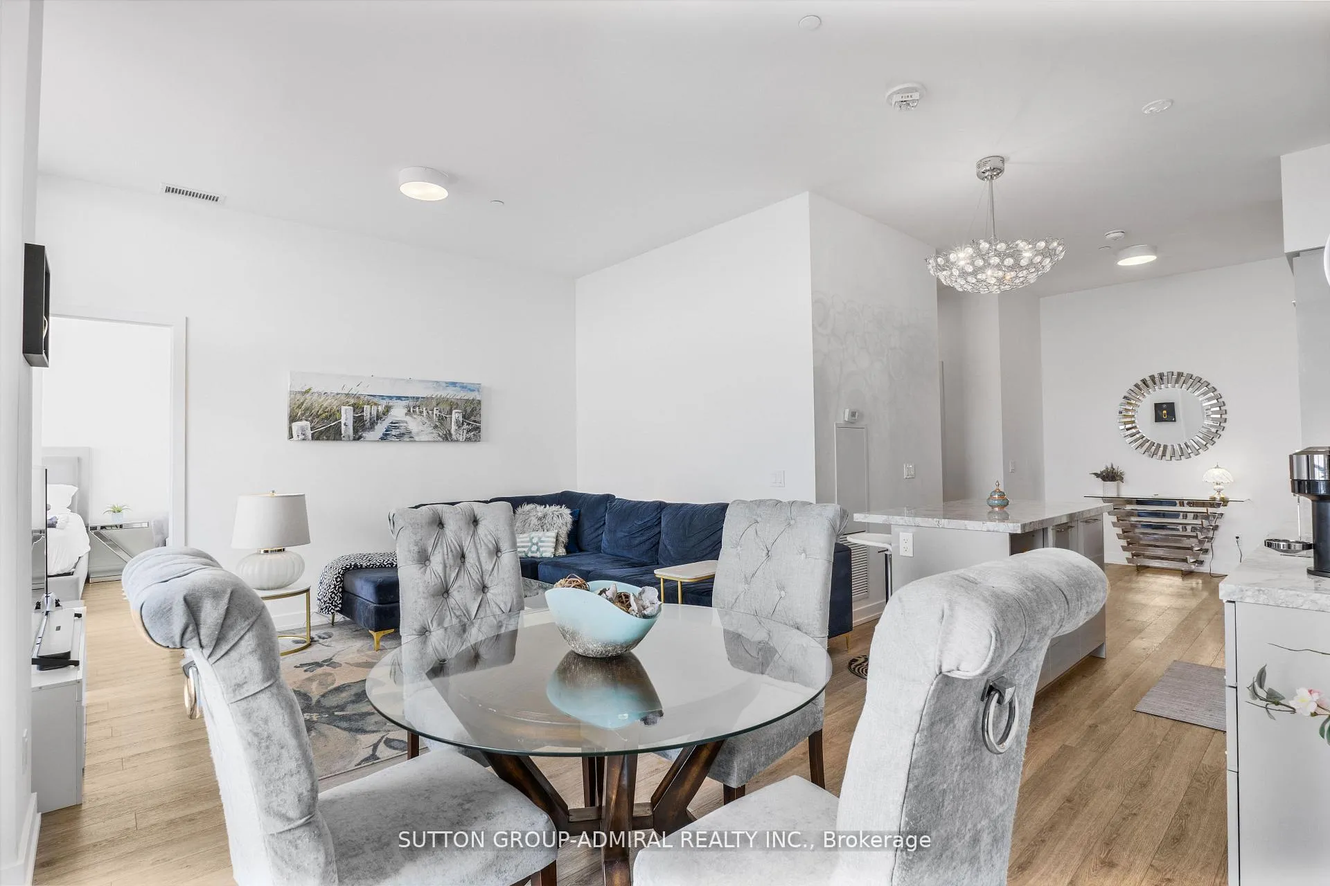 Photo 7 of Unit 3006, 1 Grandview Avenue, Markham, Thornhill — HOMEH