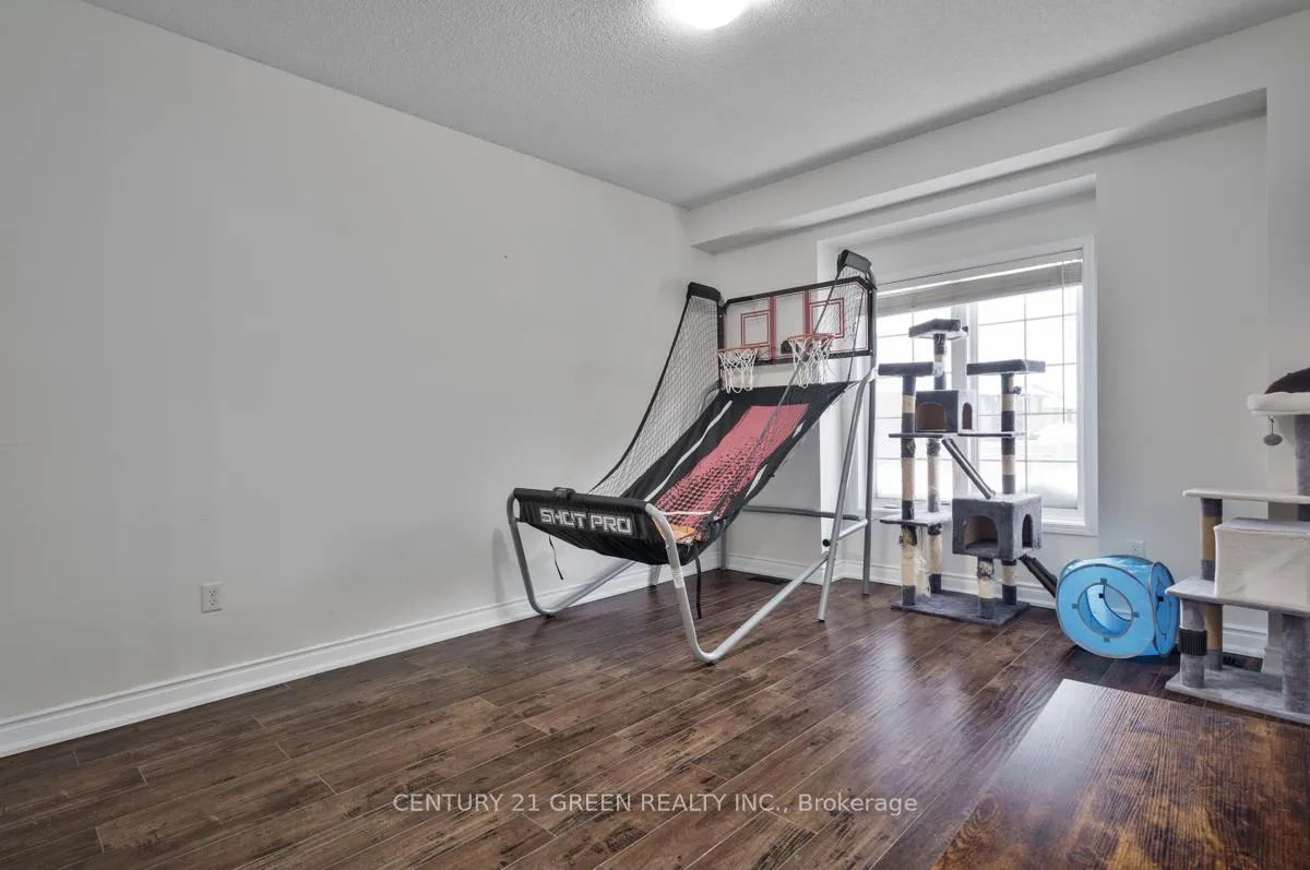 Photo 4 of 1362 Butler Street, Innisfil, Alcona — HOMEH