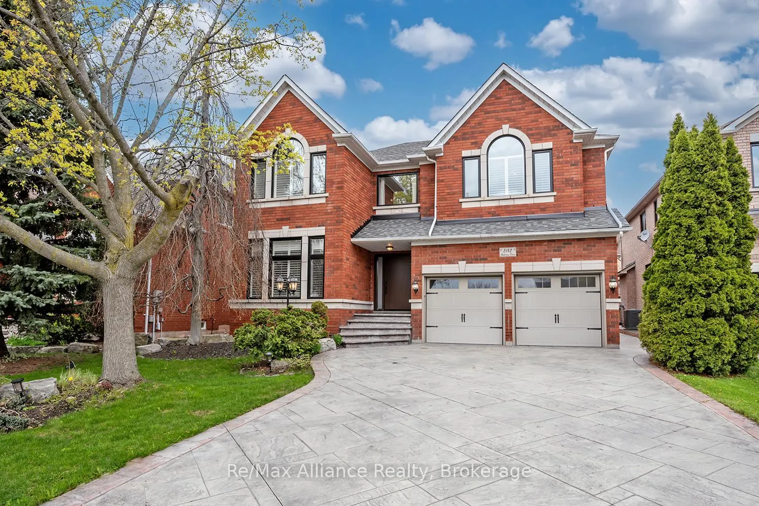 Front of 2182 Galloway Drive