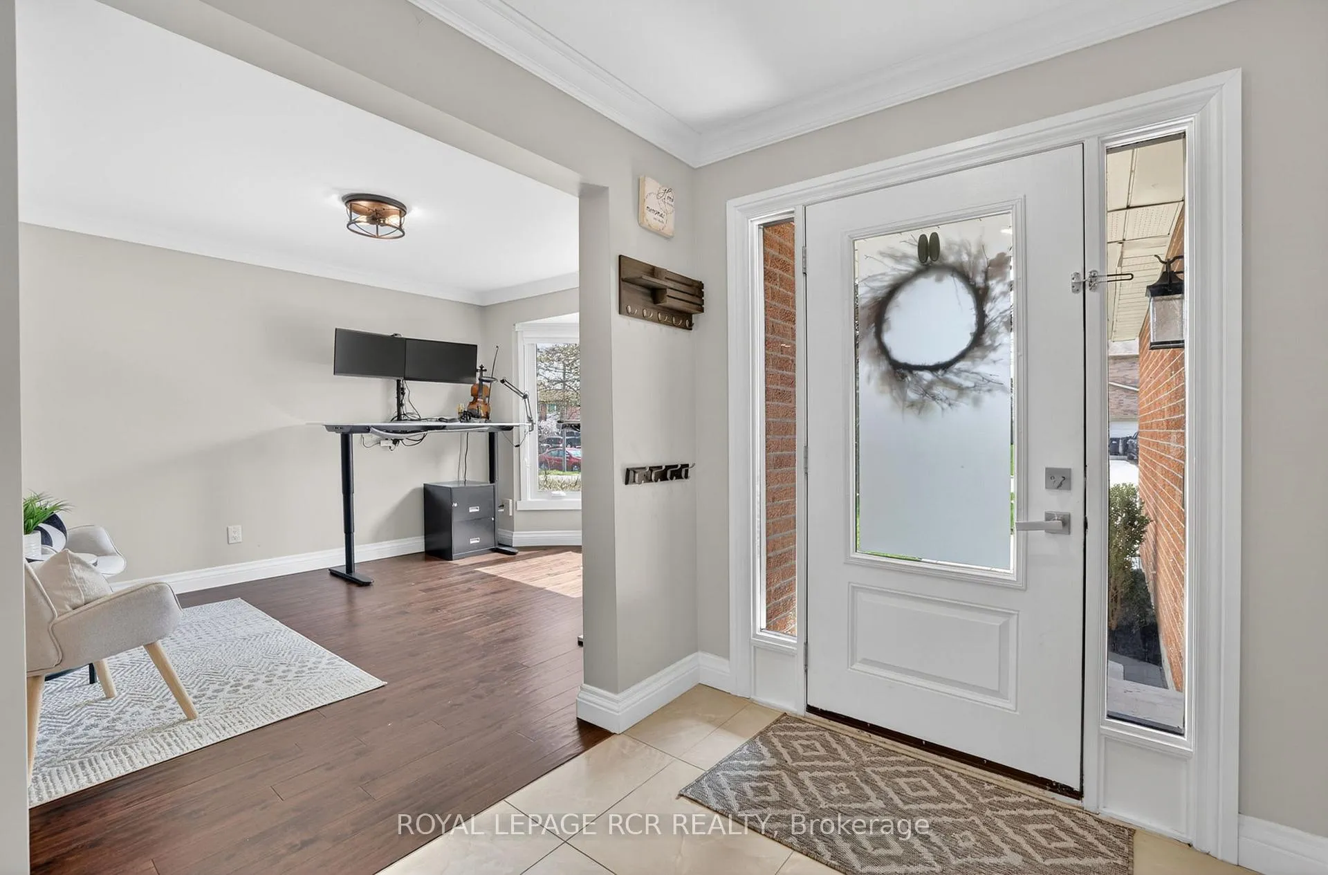 Photo 5 of 35 Mccabe Crescent, Caledon, Bolton North — HOMEH