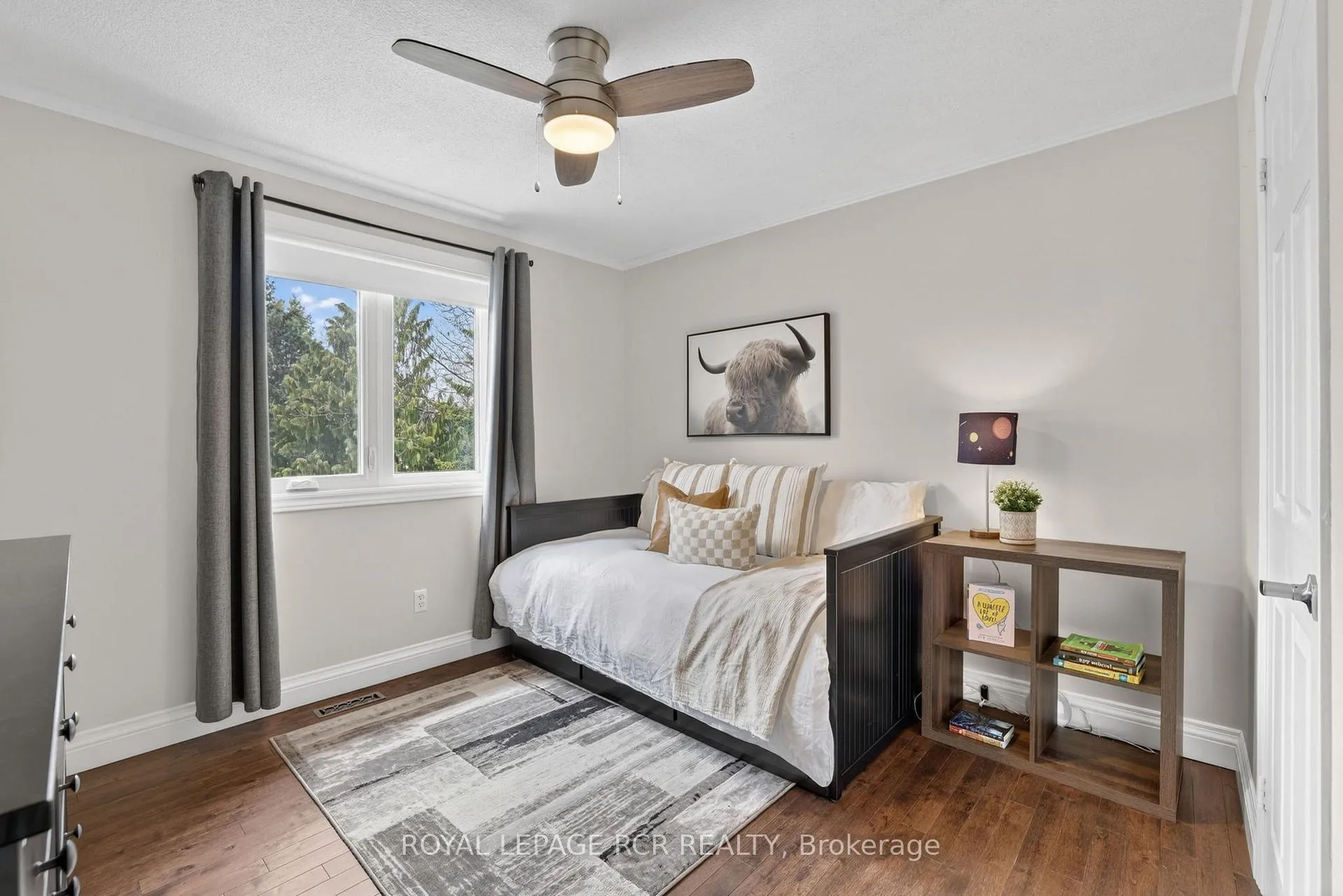 Photo 27 of 35 Mccabe Crescent, Caledon, Bolton North — HOMEH