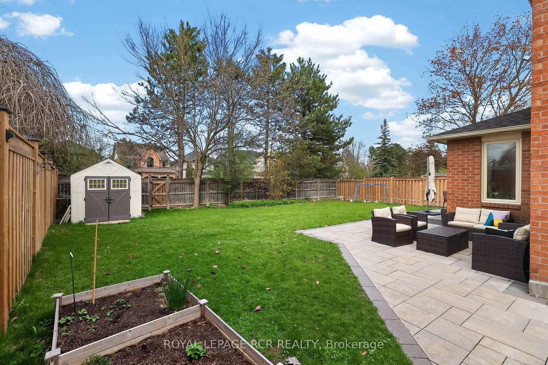 Photo 39 of 35 Mccabe Crescent, Caledon, Bolton North — HOMEH