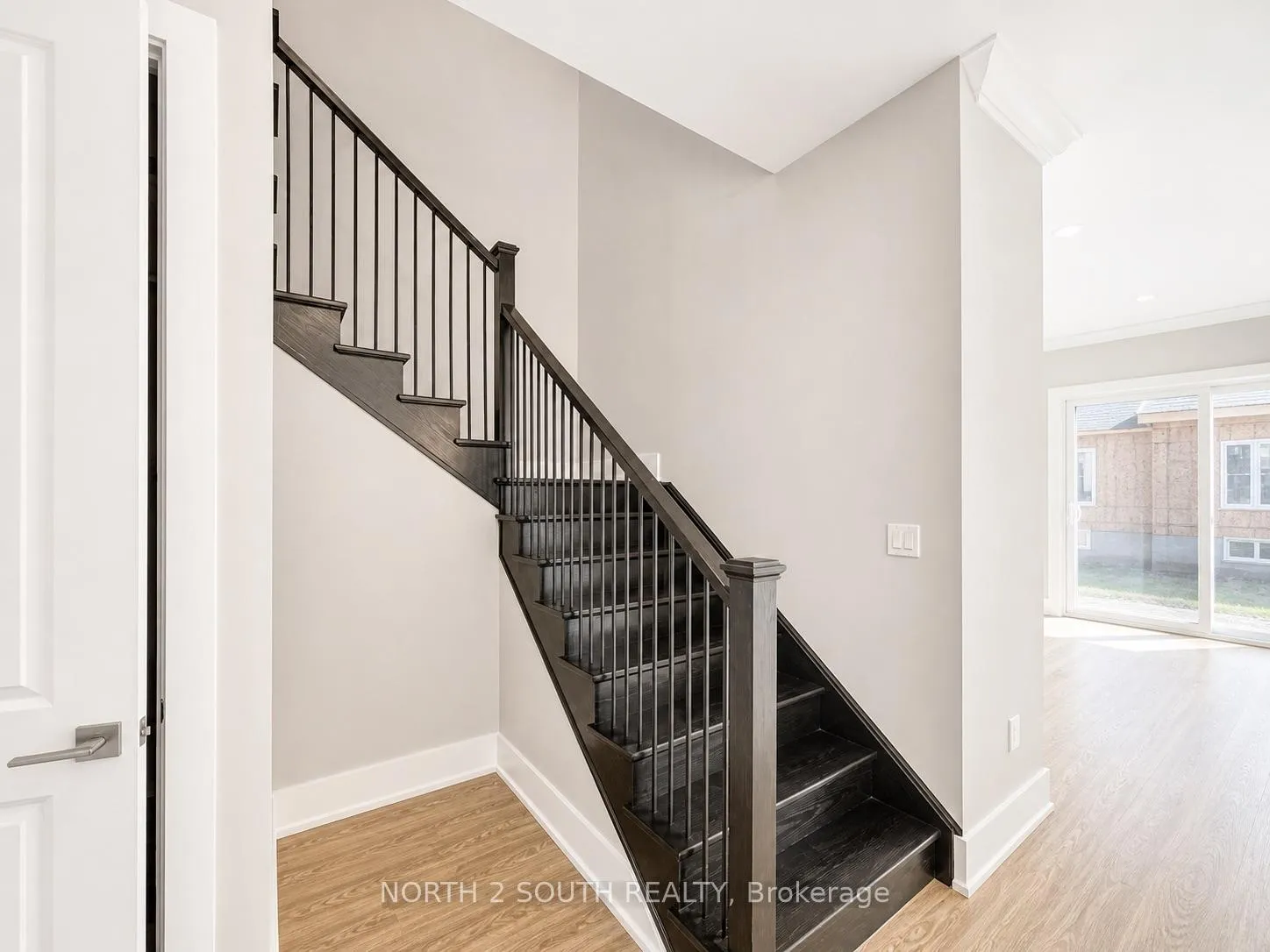 Photo 14 of 1056 Hansler Road, Welland, N. Welland — HOMEH