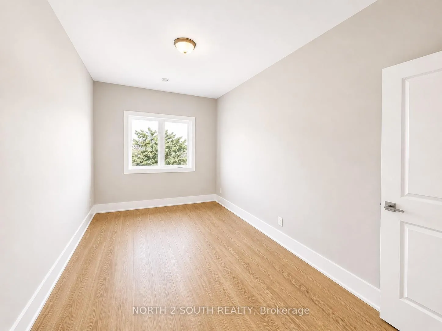 Photo 16 of 1056 Hansler Road, Welland, N. Welland — HOMEH