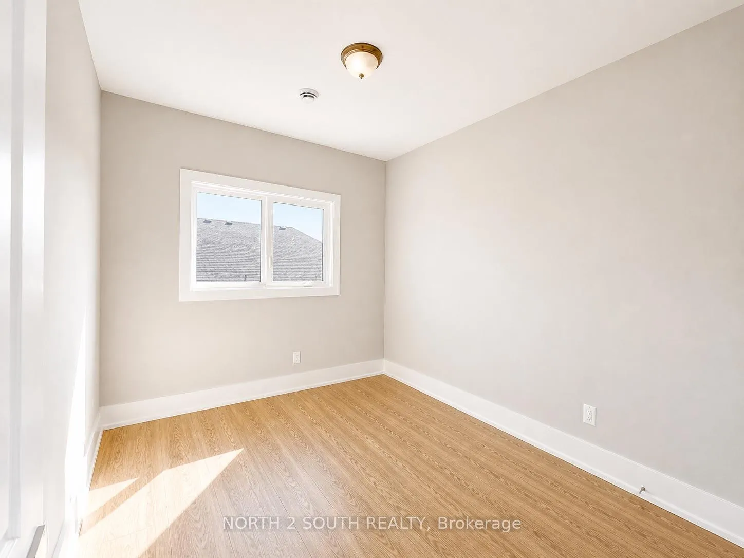 Photo 17 of 1056 Hansler Road, Welland, N. Welland — HOMEH