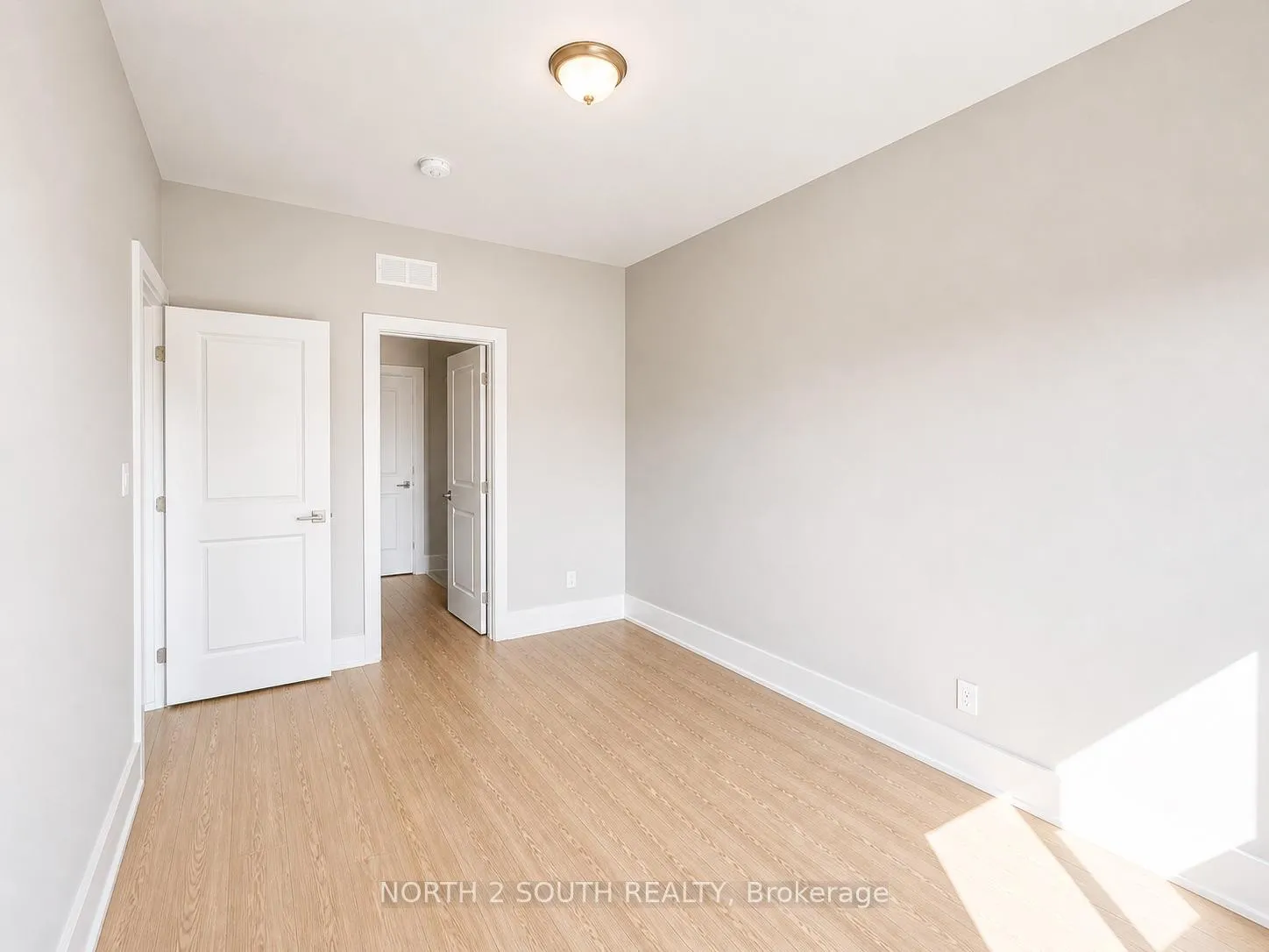 Photo 18 of 1056 Hansler Road, Welland, N. Welland — HOMEH