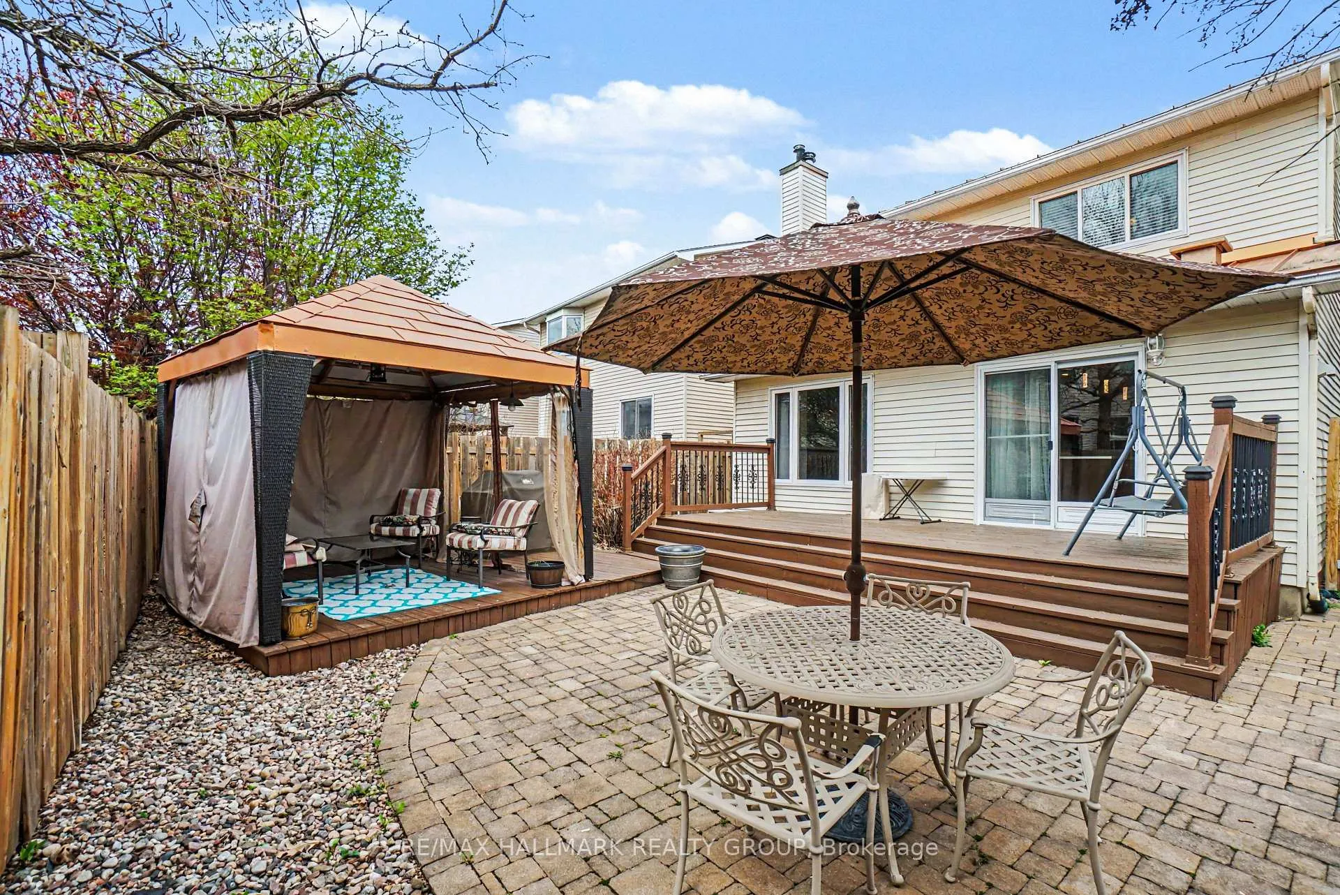 Photo 31 of 2056 Wildflower Drive, Ottawa, Queenswood Heights South — HOMEH