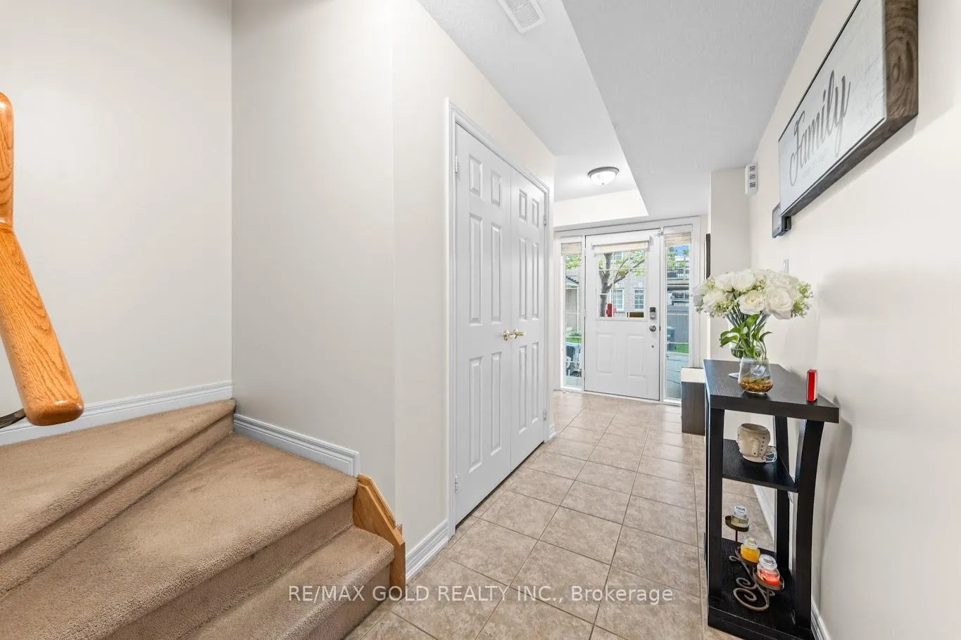 Photo 7 of 52 Arizona Drive, Brampton, Bram West — HOMEH