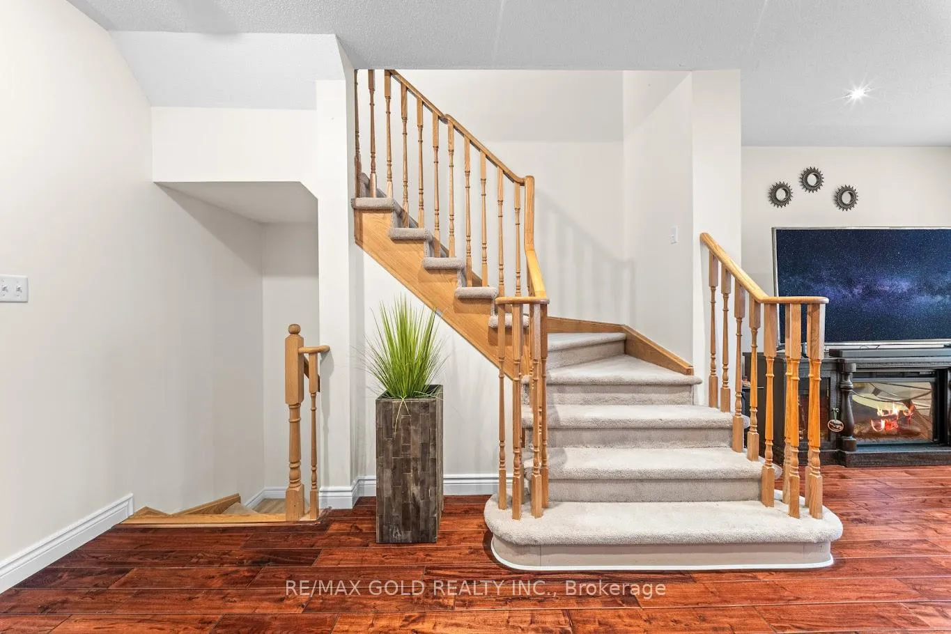 Photo 30 of 52 Arizona Drive, Brampton, Bram West — HOMEH