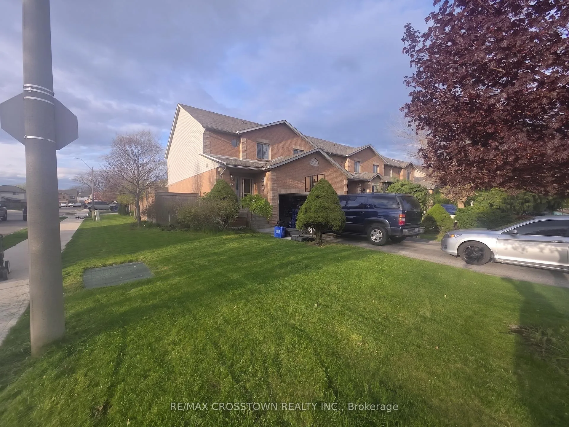 Photo 3 of 125 Terni Boulevard, Hamilton, Broughton — HOMEH