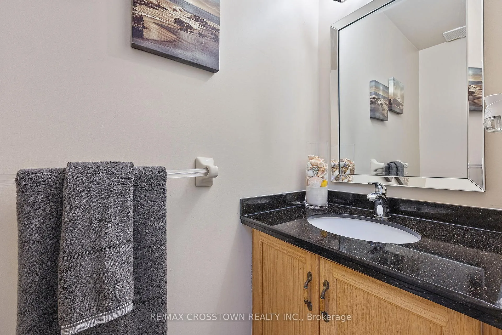 Photo 6 of 125 Terni Boulevard, Hamilton, Broughton — HOMEH