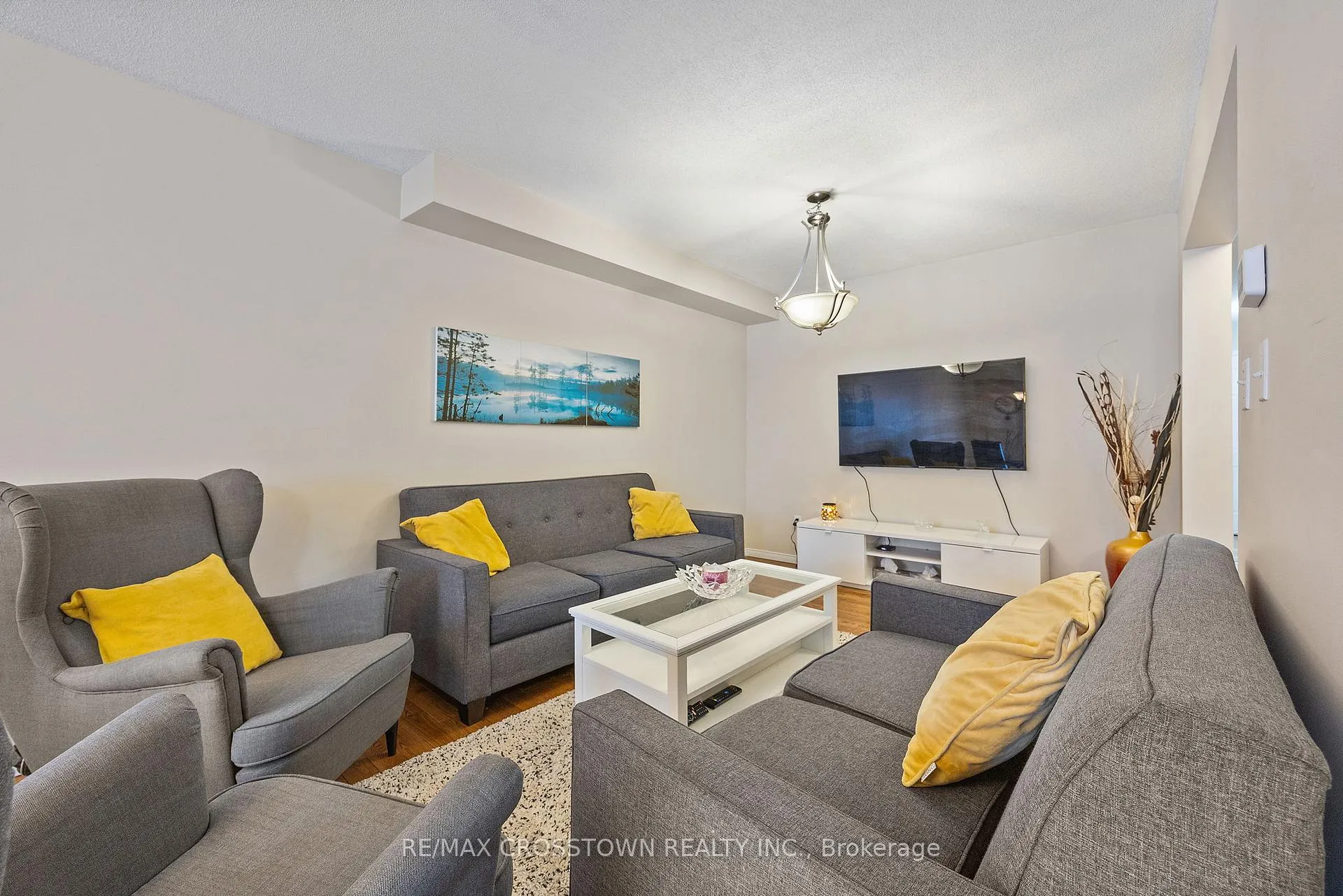 Photo 10 of 125 Terni Boulevard, Hamilton, Broughton — HOMEH