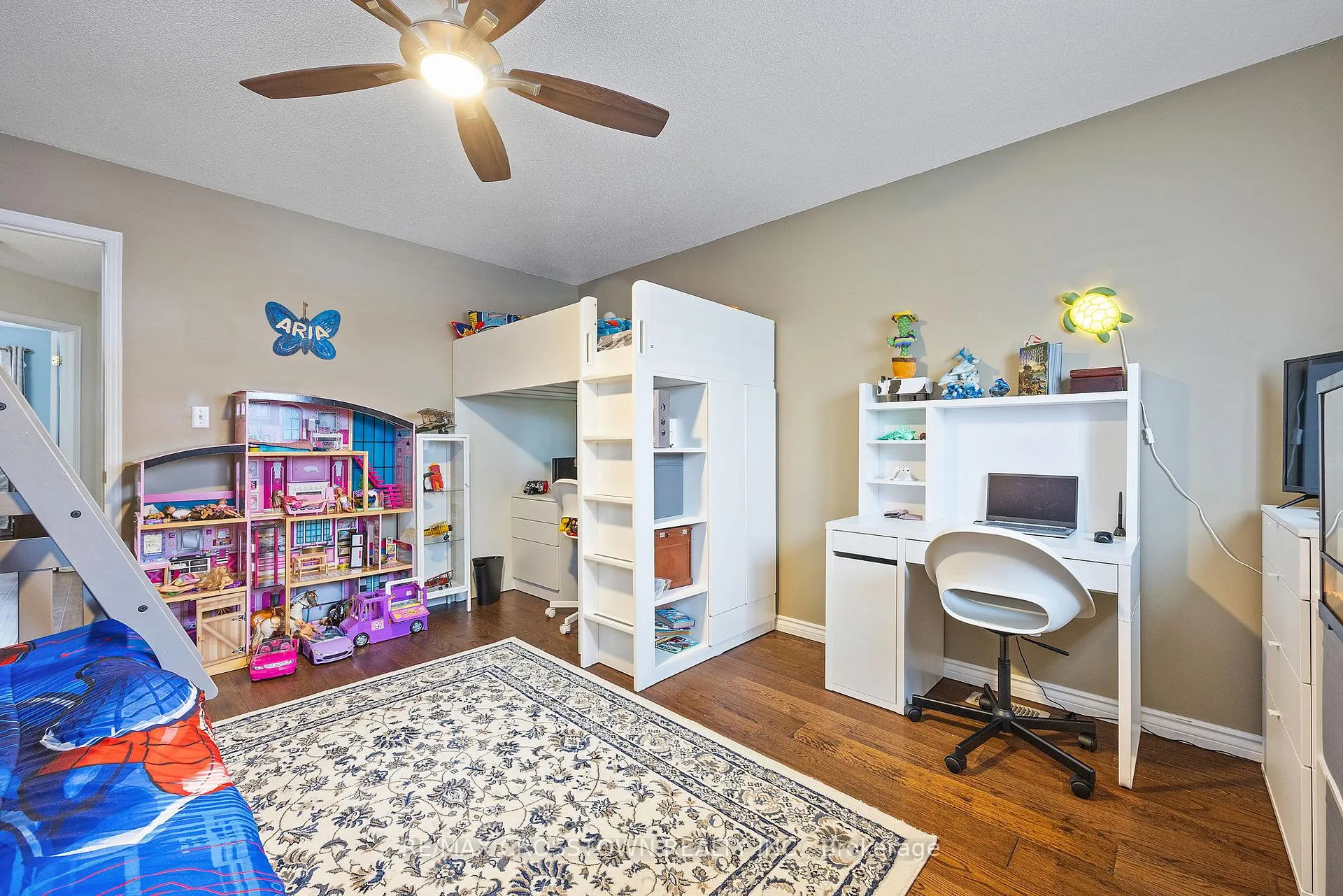 Photo 24 of 125 Terni Boulevard, Hamilton, Broughton — HOMEH