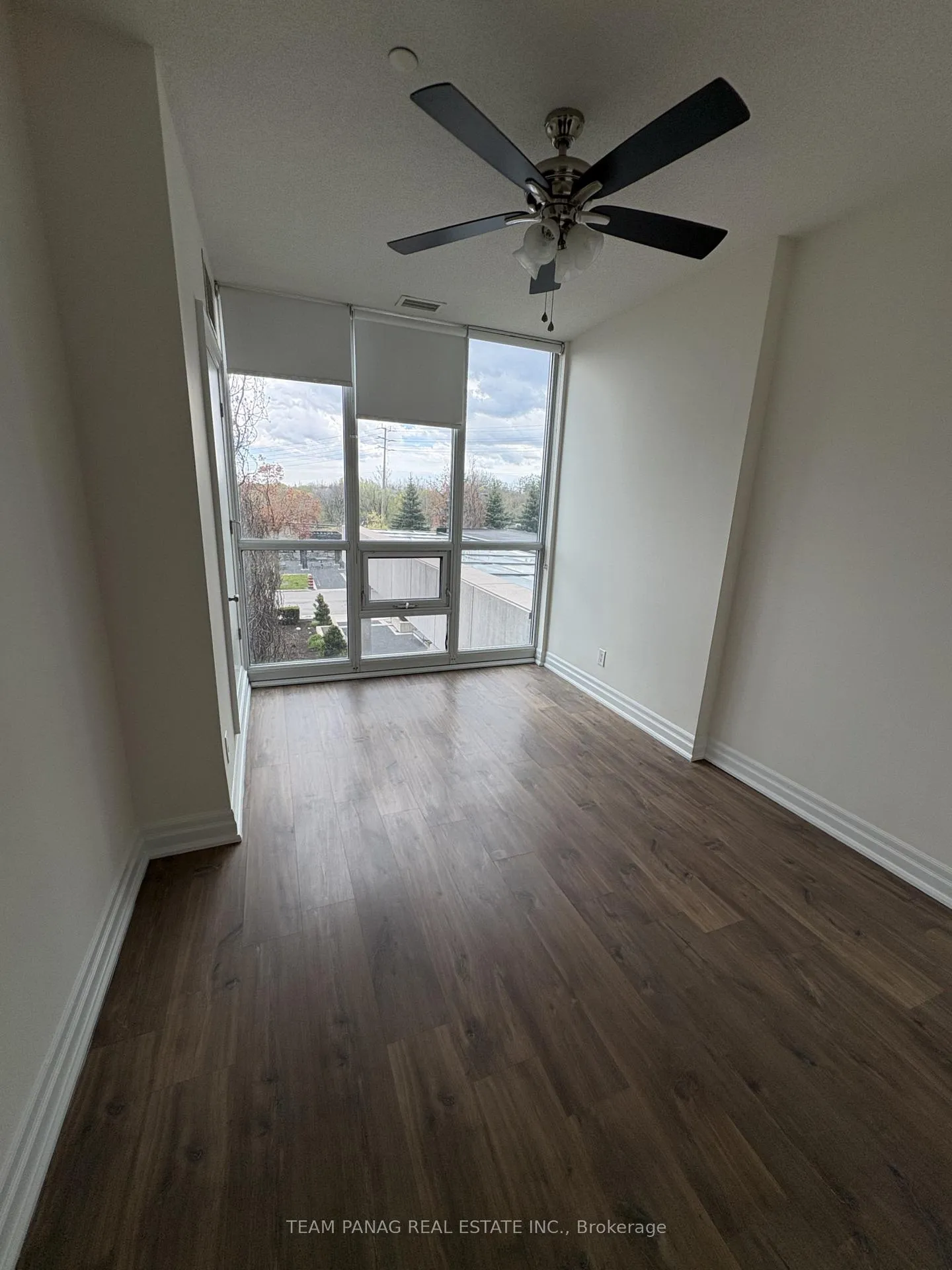 Photo 10 of Unit 203, 100 John Street, Brampton, Downtown Brampton — HOMEH