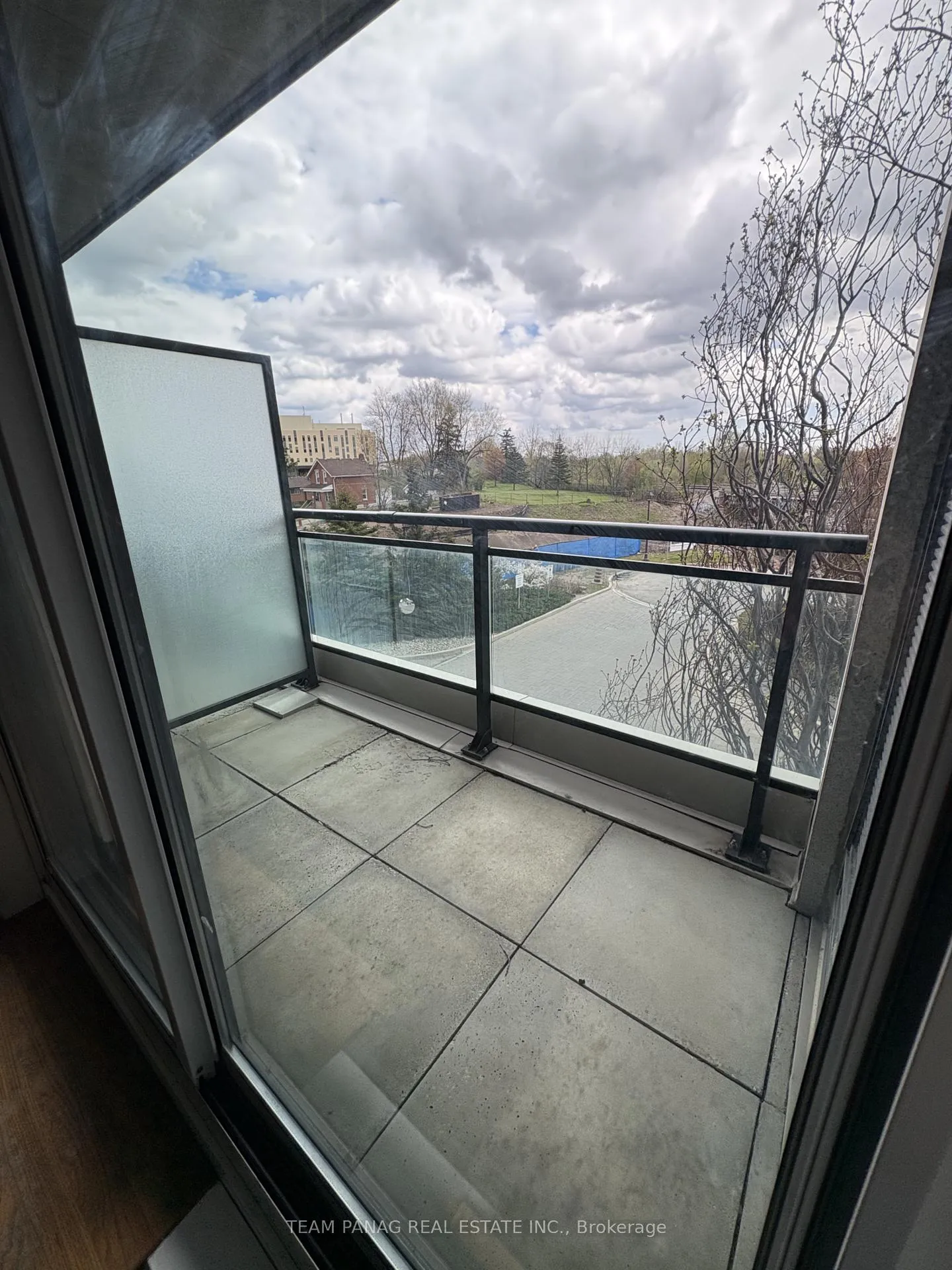 Photo 17 of Unit 203, 100 John Street, Brampton, Downtown Brampton — HOMEH